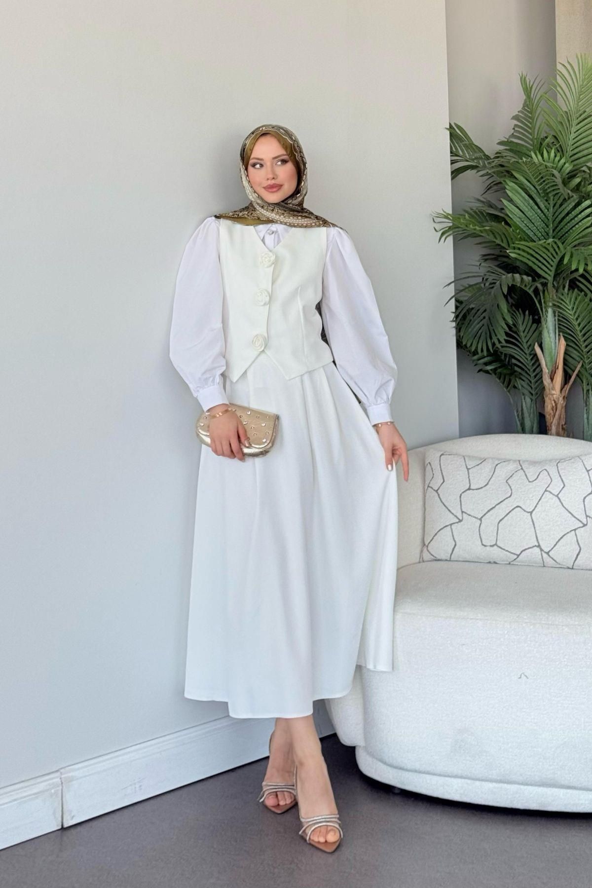 HAZA MODA Venedik Etekli Takım Beyaz