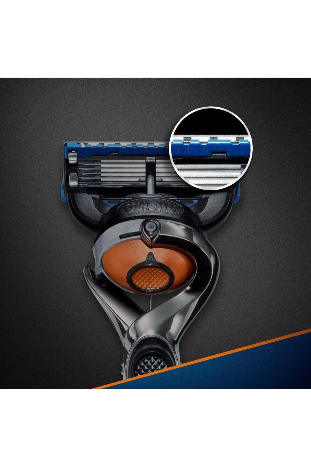 Gillette-Fusion ProGlide FlexBall Shaver with Refills 2