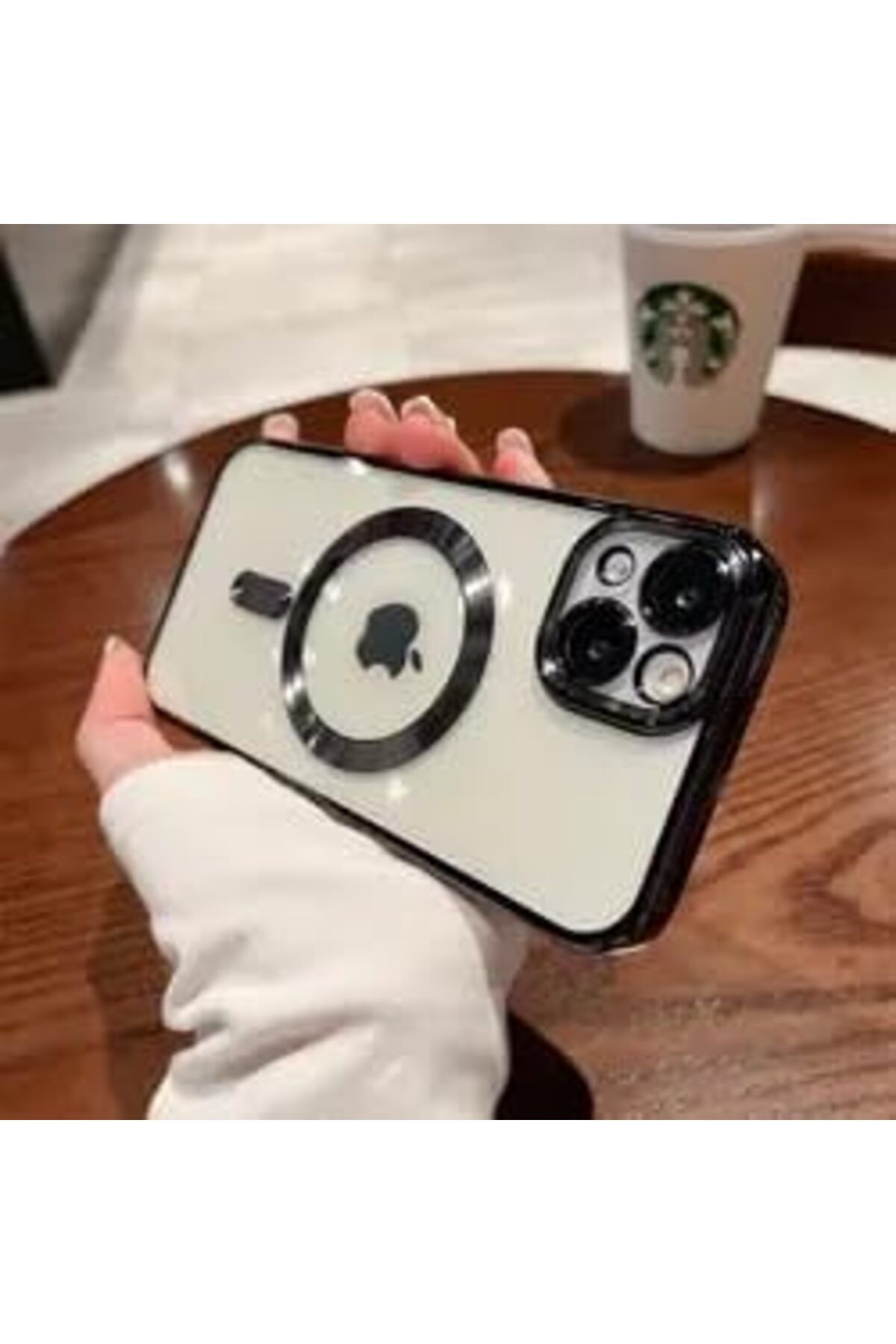 KDROĞLU GEÇMEZ GİYİM & AKSESUAR İphone 15 (6.1) inç Uyumlu Laser Silikon Arka Kısmı Şeffaf Kablo