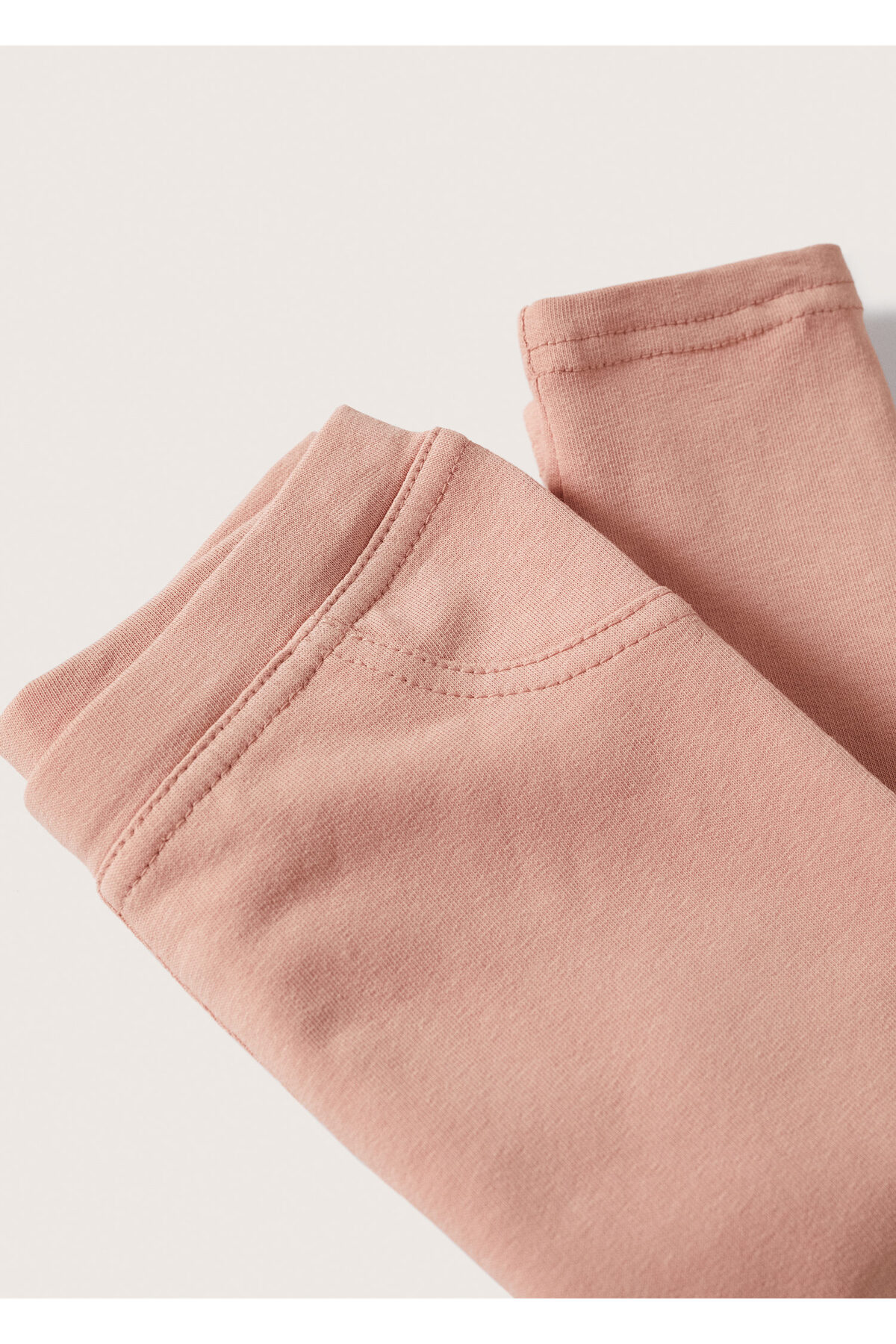 ساقهای نخی ساده  ساقهای نخی ساده