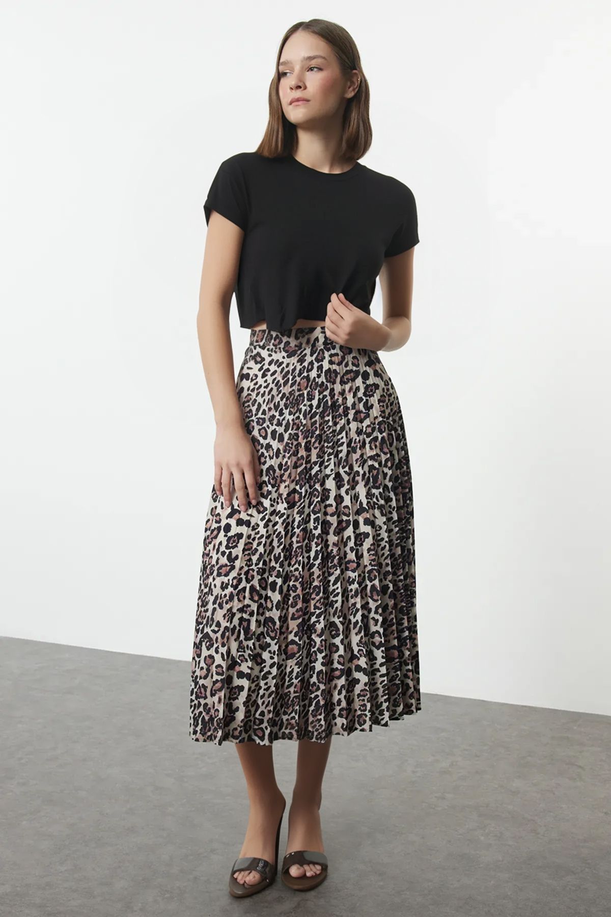 Trendyol Collection Brązowa Plisowana Spódnica Maxi Z Tkaniny W Panterkę Kobieta - 40