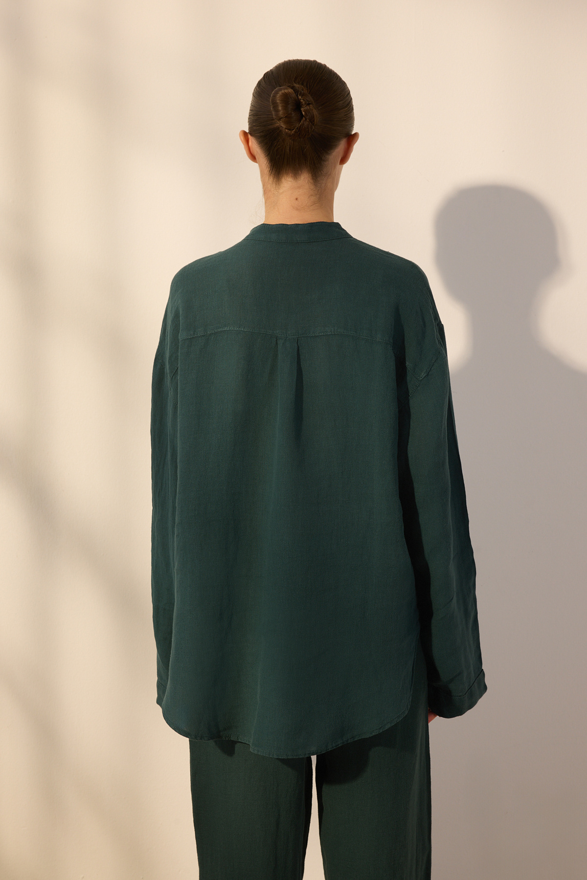 Trendyolmilla  Petrol Yeşili %100 Keten Oversize Gömlek TWOSS25GO00131 - Görsel 4