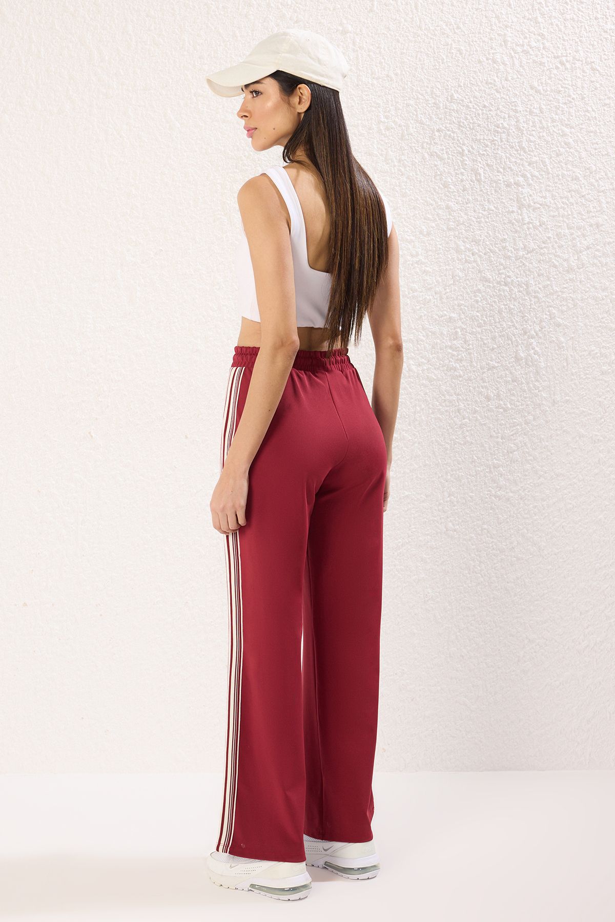 Trendyol Collection-Burgundy Striped Diver / Scuba Sports Sweatpants Thmss25Ea00006 4