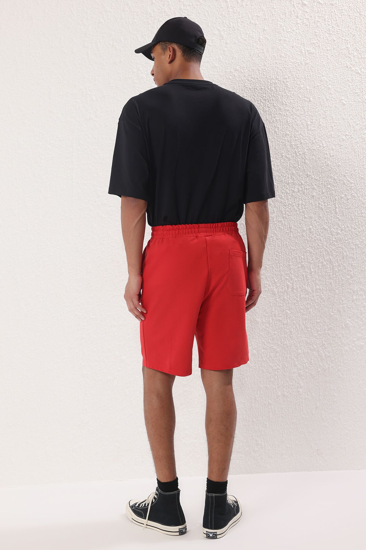 Trendyol Collection-Piros Basic normál közepes/normál szabású egyenes rövidnadrág TMNSS20SR0068 6