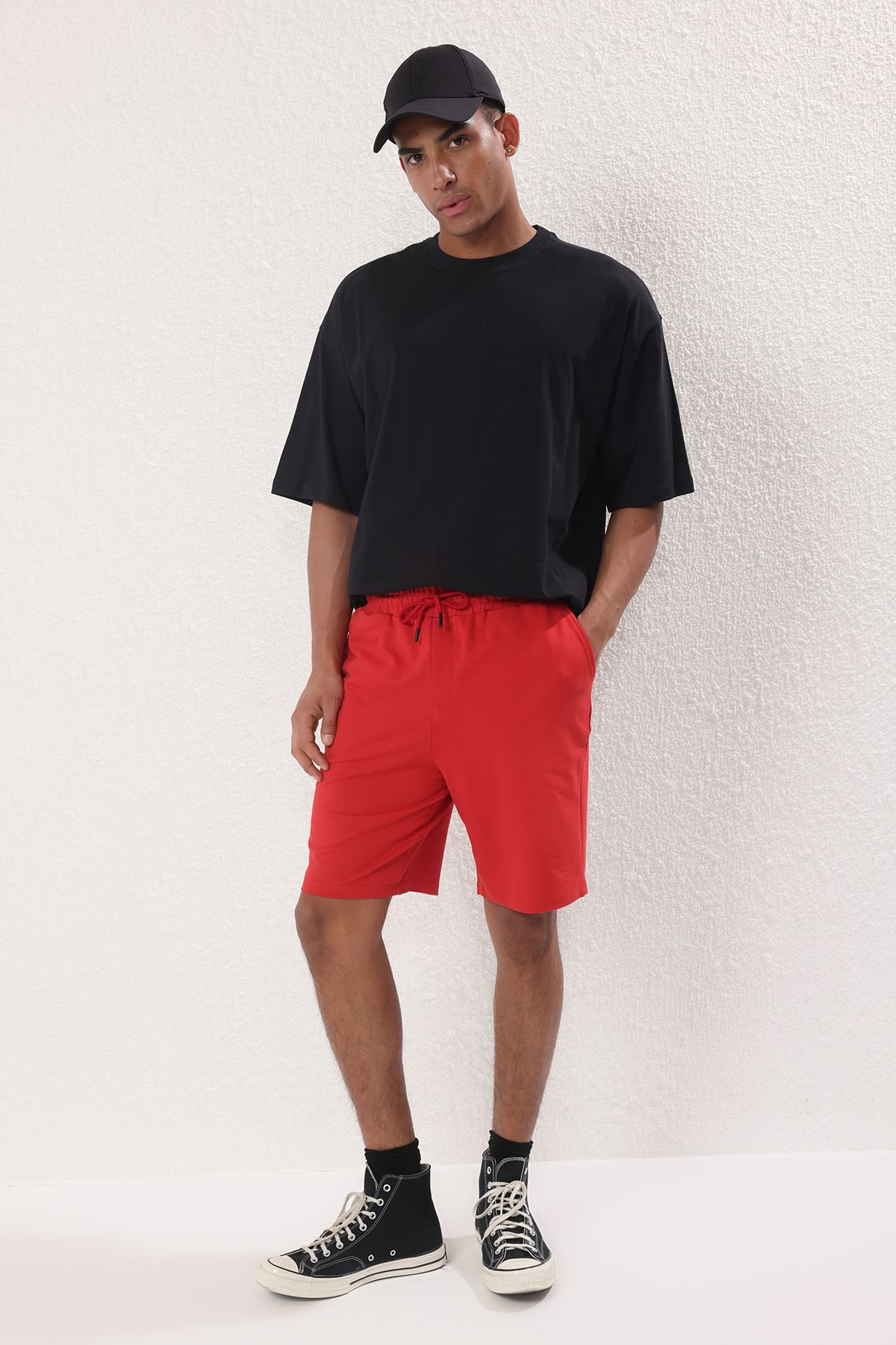 complete the look image