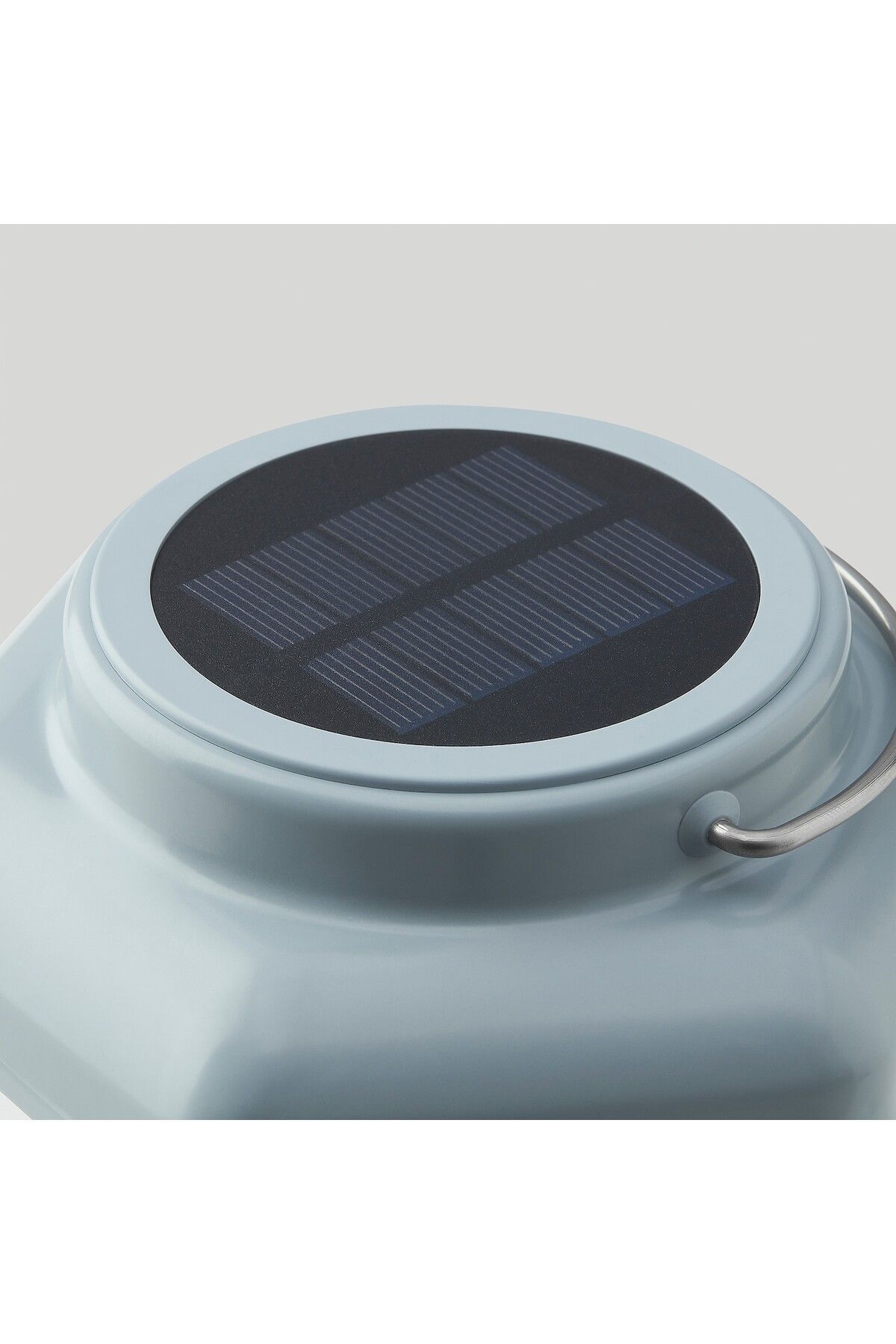 IKEA-SOLVINDEN LED solar-powered table lamp, lantern/light blue, 17 cm 3