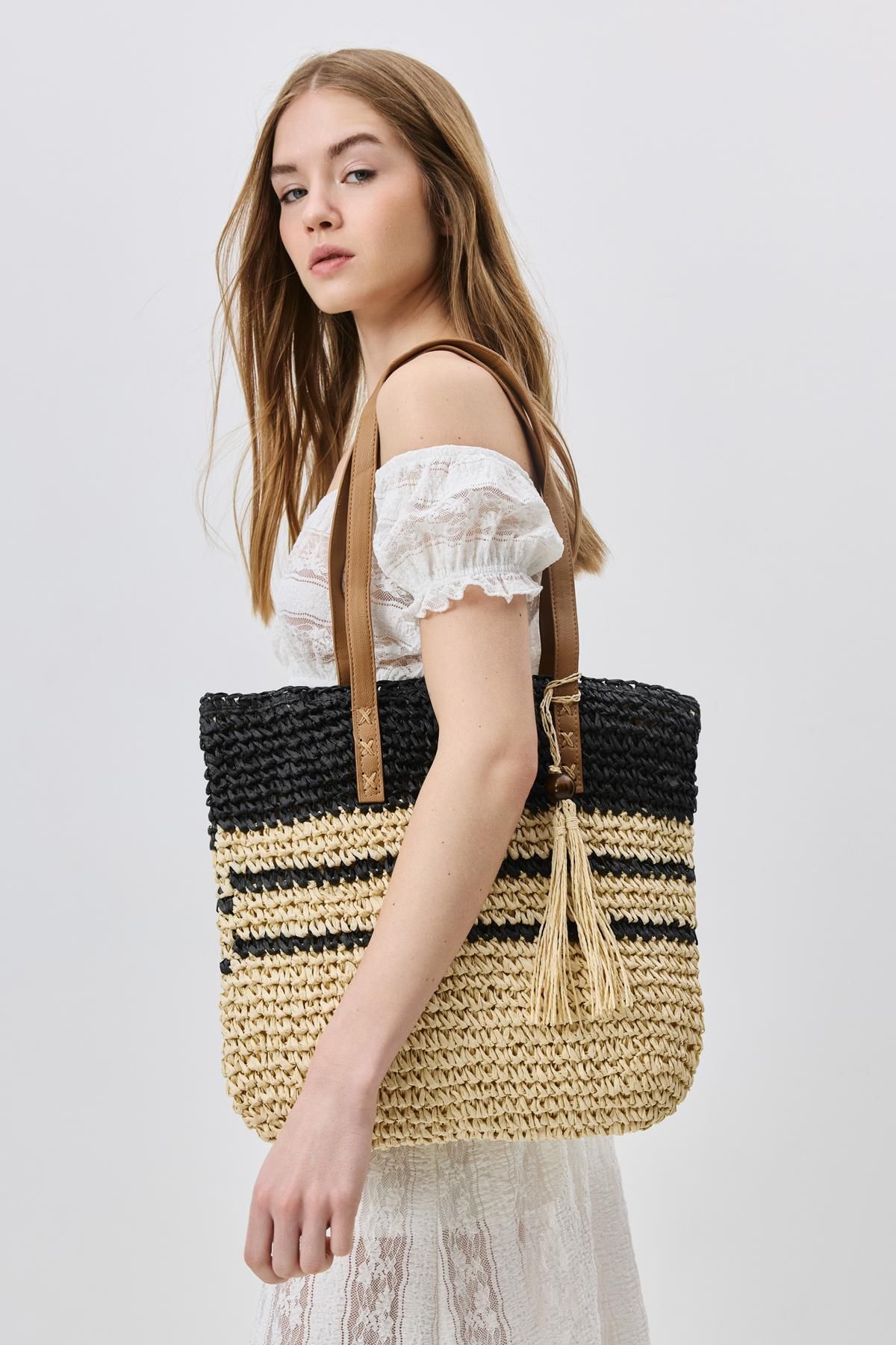 C&City-Black Straw Shoulder Bag Y9206 3