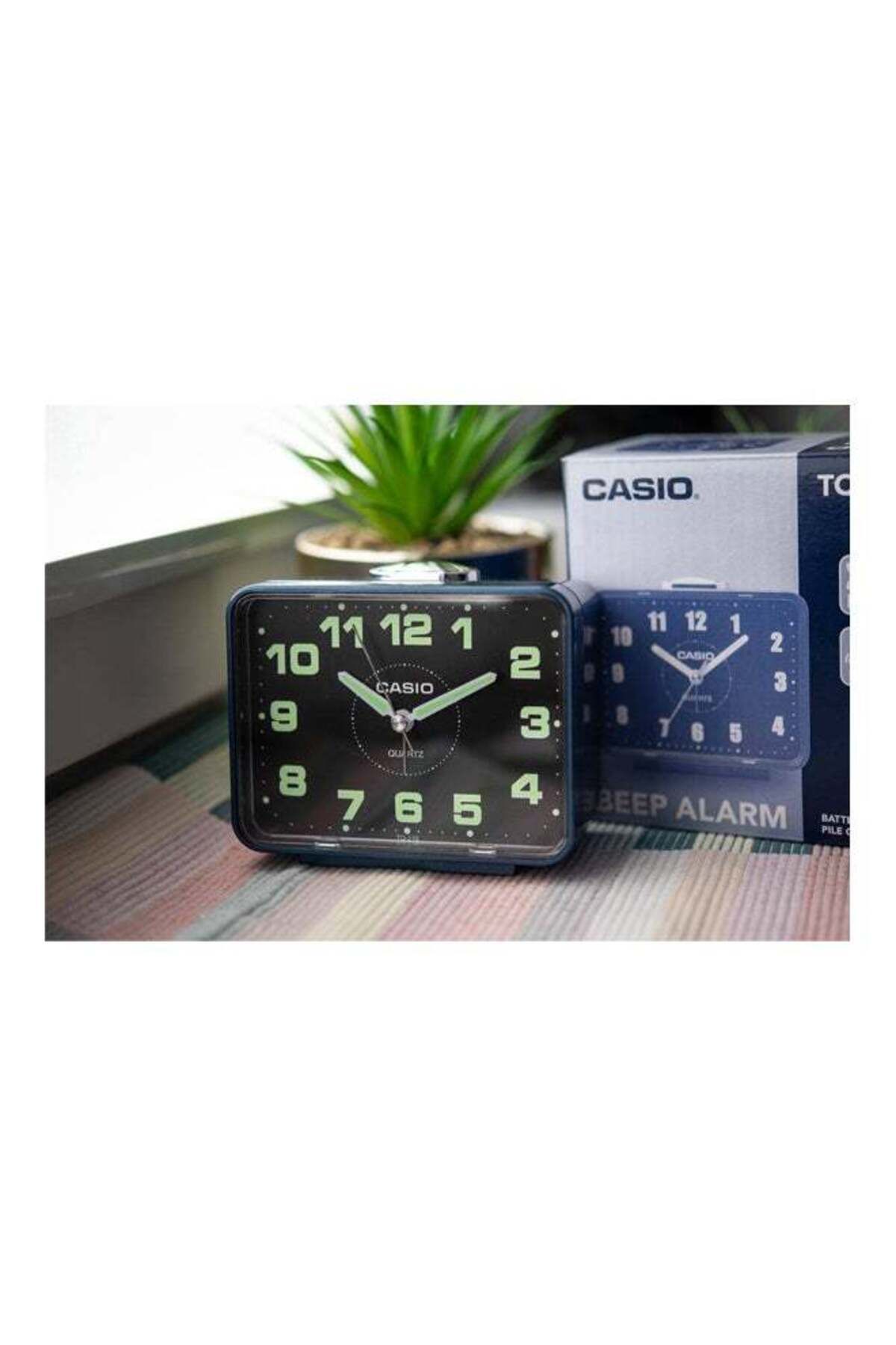 Casio-Casio Analog Desk Alarm Clock 3