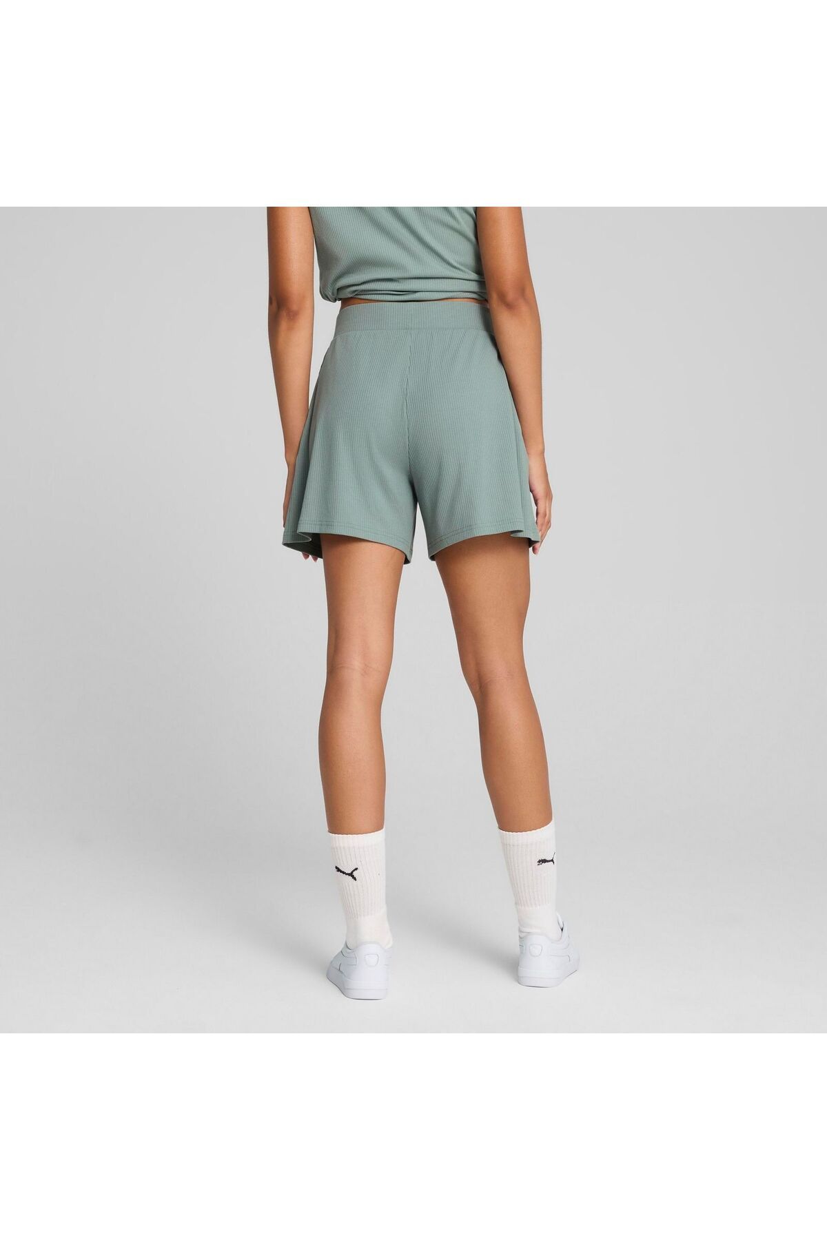 Puma-PUMA women's shorts ESS ELEVATED SHORTS - 68502630 4