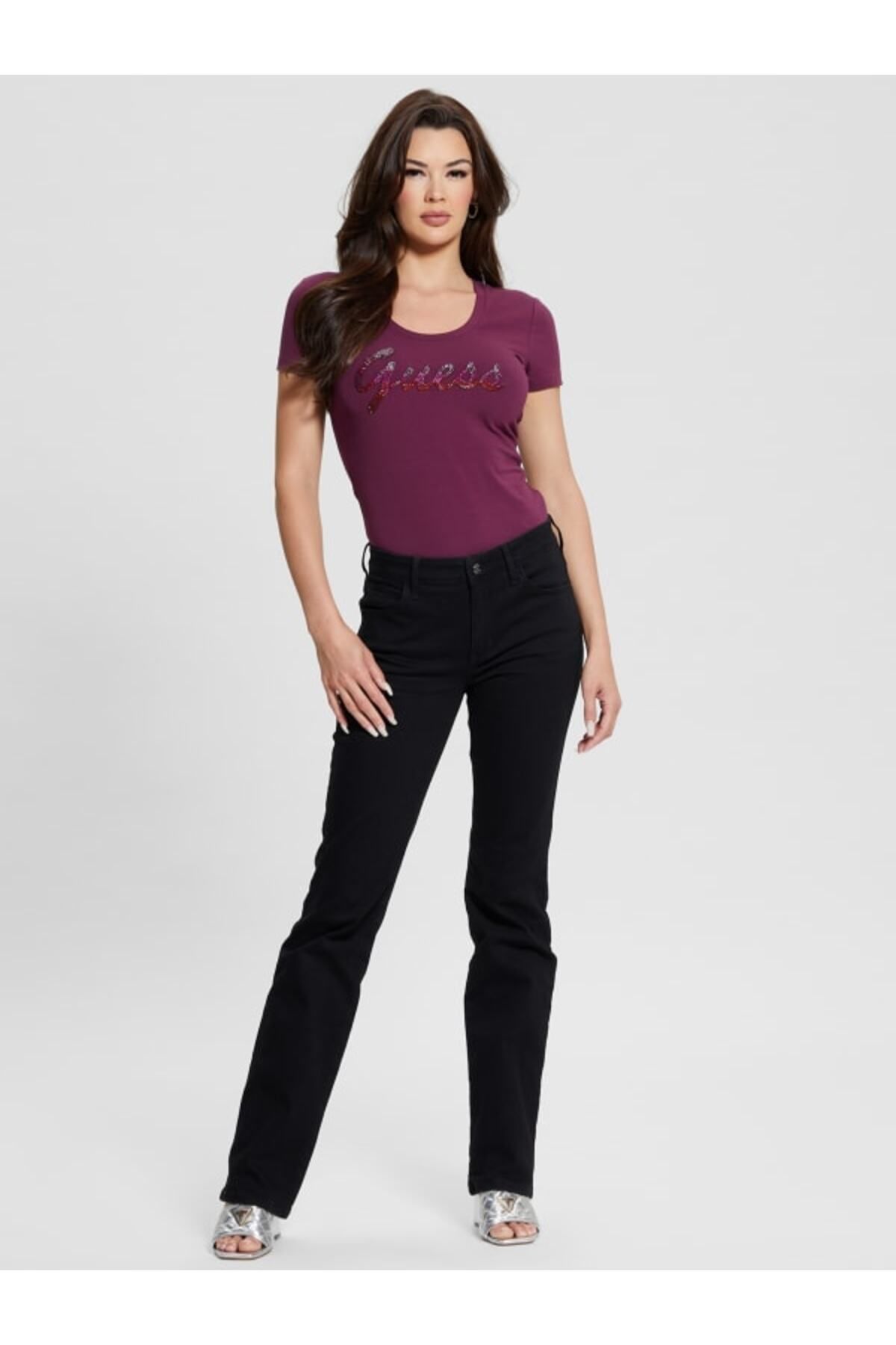 complete the look image