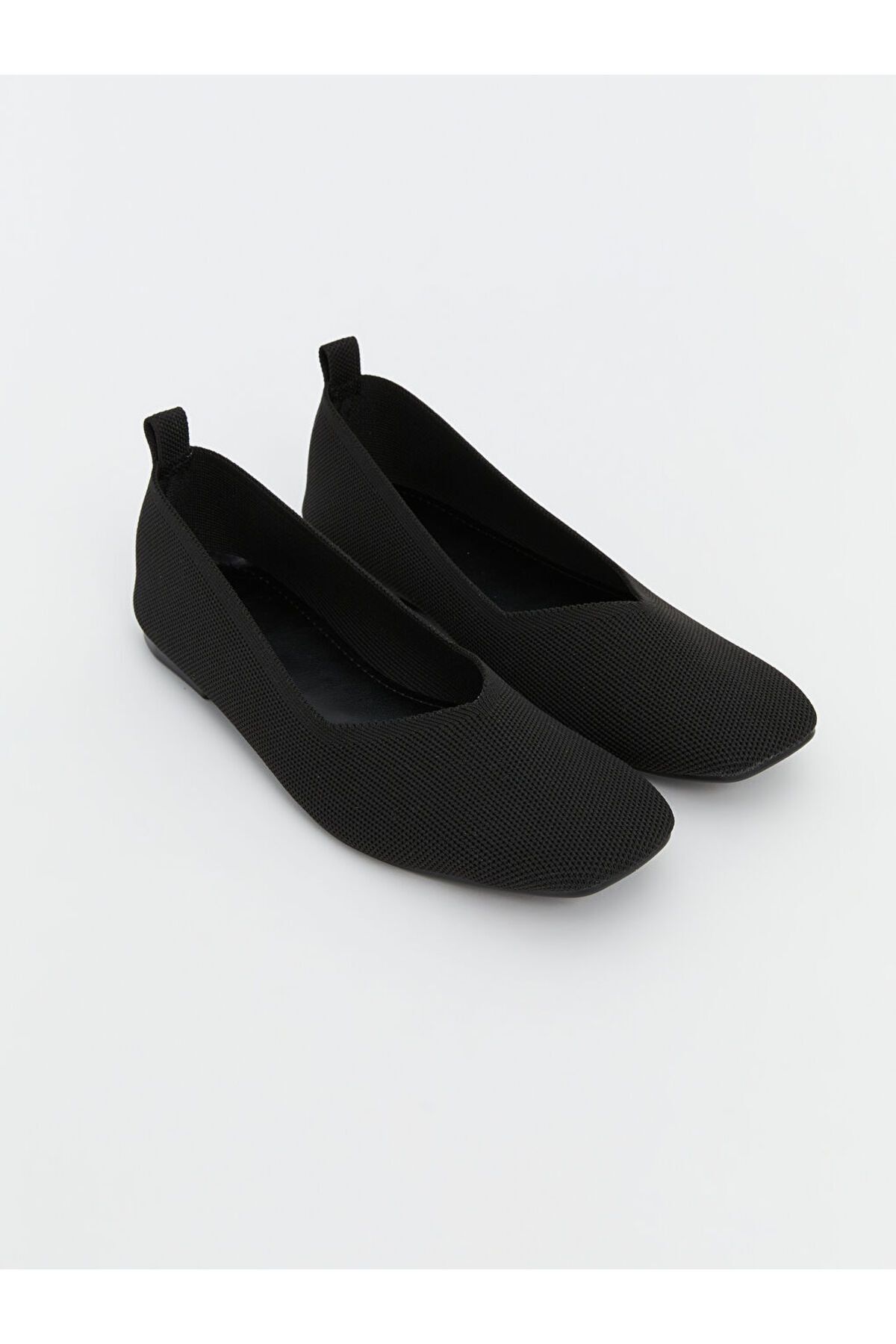 LC Waikiki LCW STEPS Delikli Kadın Babet