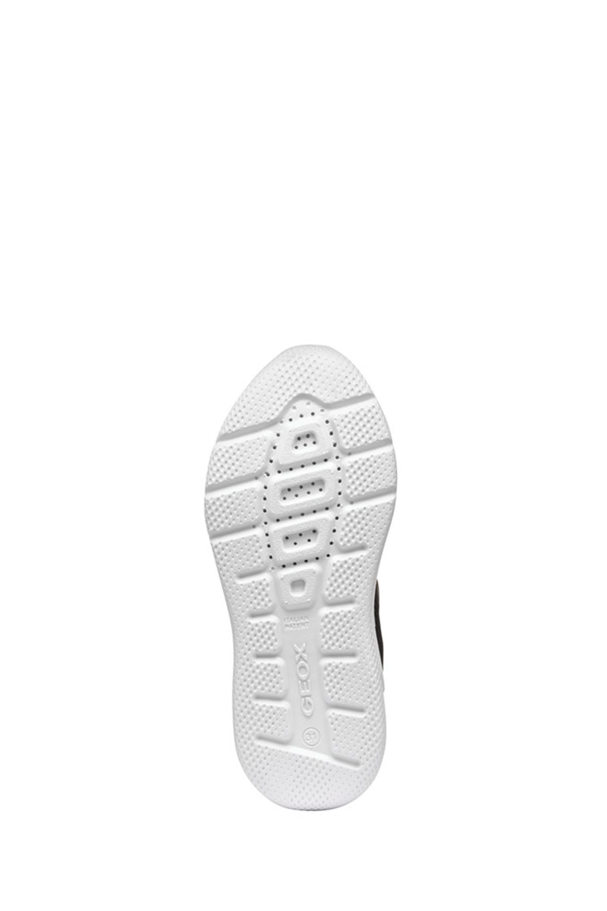 اسنیکر پسرانه و بچگانه BOY مشکی NERO کفش ورزشی J36GBA01454C0035 Geox