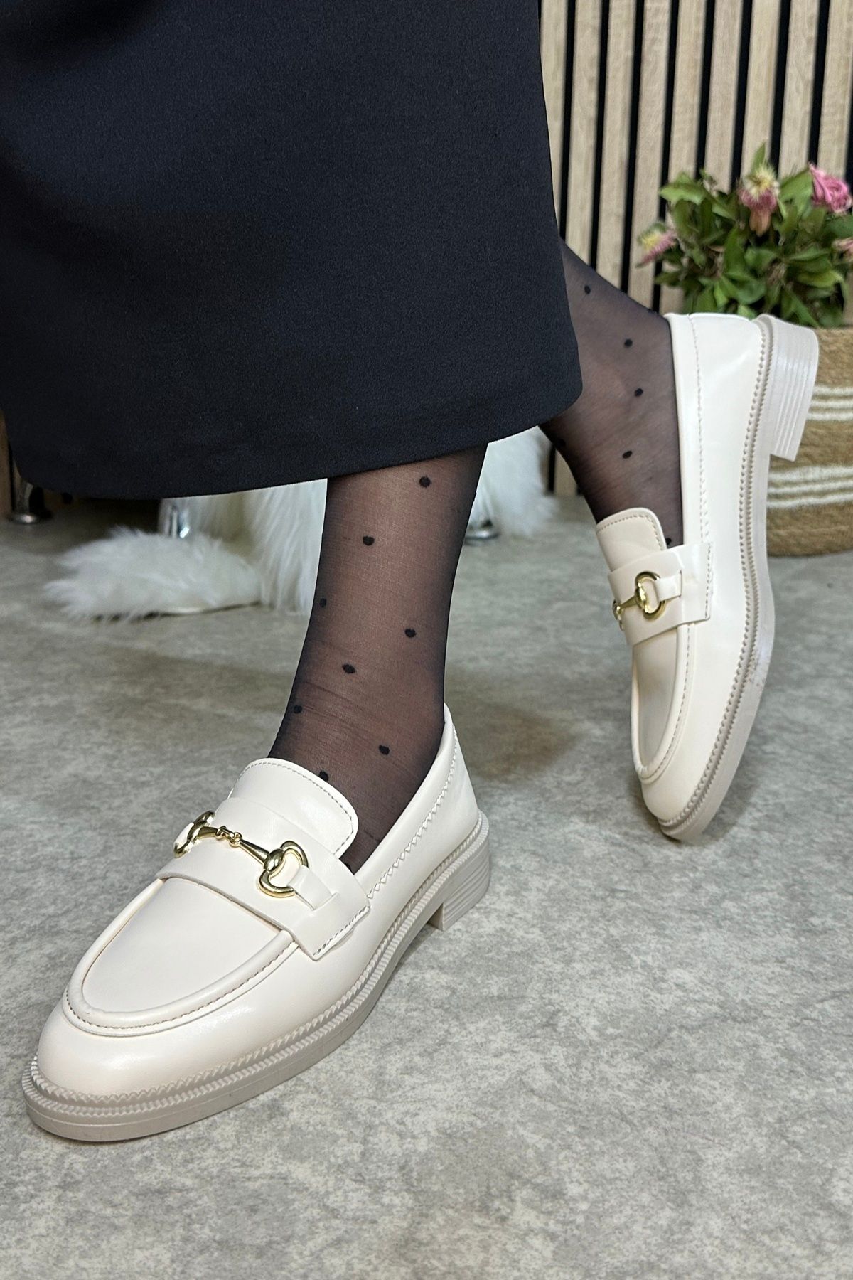 İmerShoes-Loafer de damă de culoare bej - model clasic, plăcuțe ovale cu cataramă, pantofi mocasin 120 4