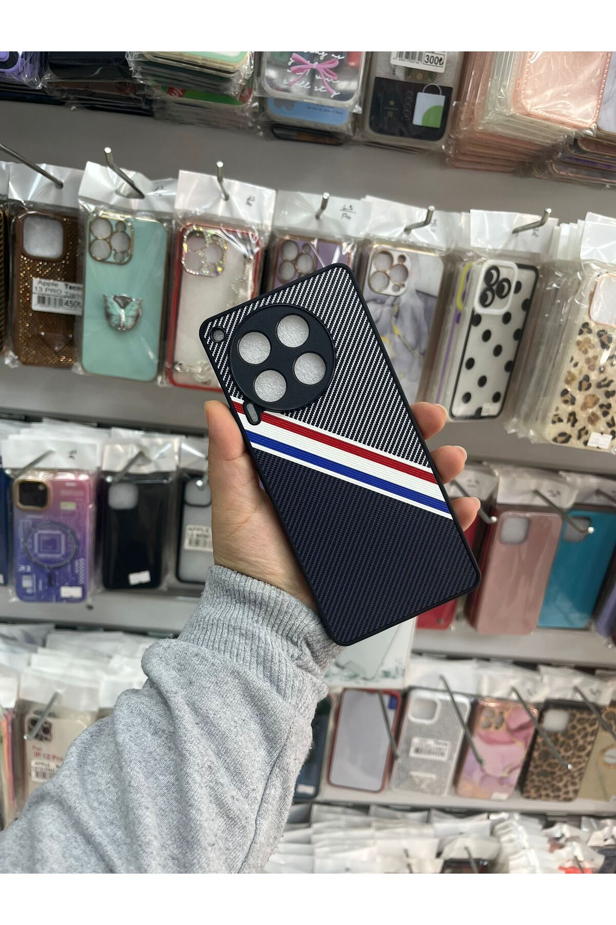 TECNOTREND Tecno Camon 30 Premium Karbon Silikon Kılıf