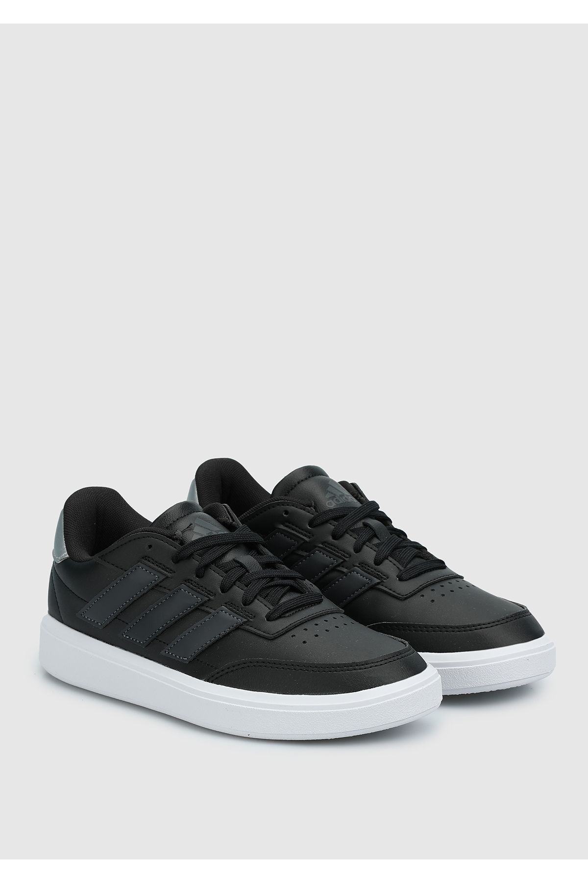اسنیکر چند رنگ زنانه کفش CourtBlock IF6492 اورجینال adidas