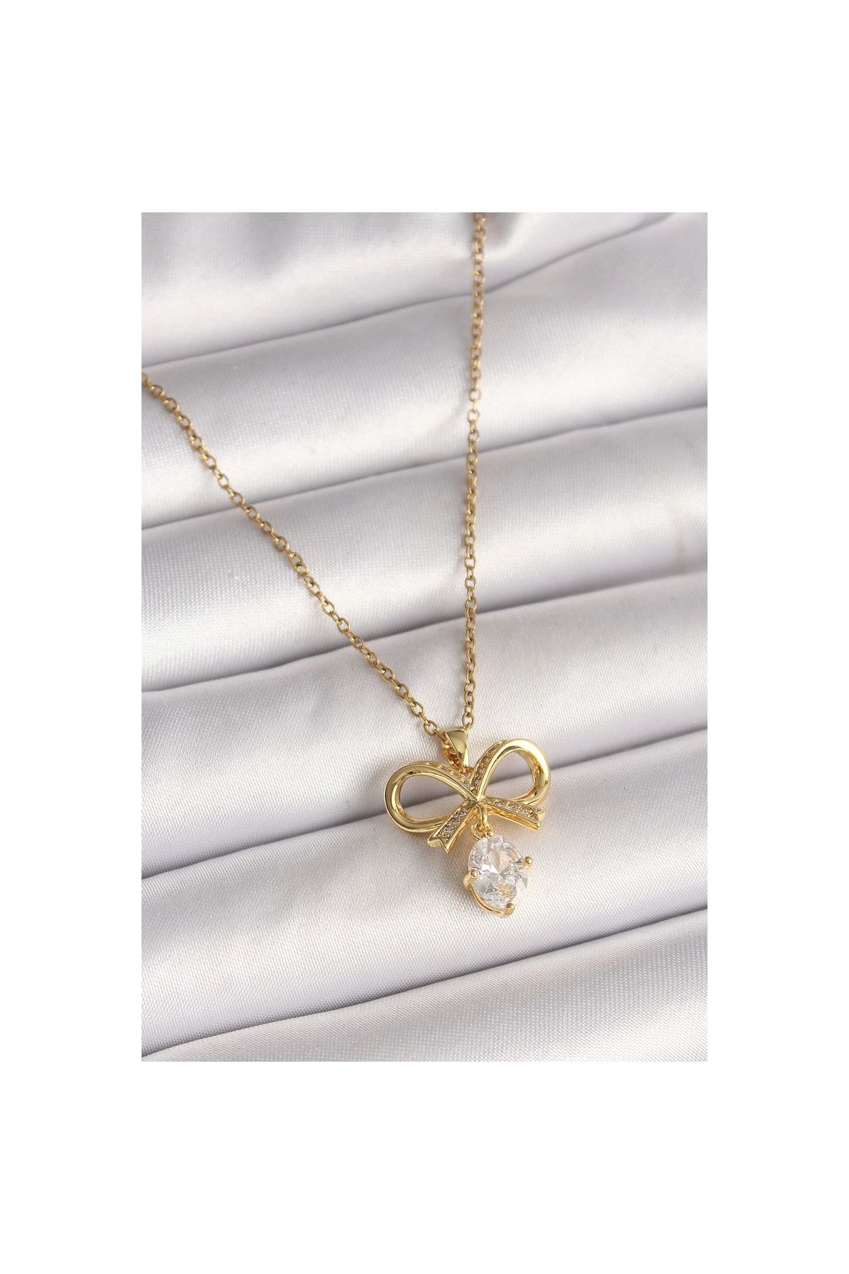 Narnuga 316L Çelik Gold Renk Zincir Zirkon Taşlı Kurdele Model Kadın Kolye - TJ-BKO9960