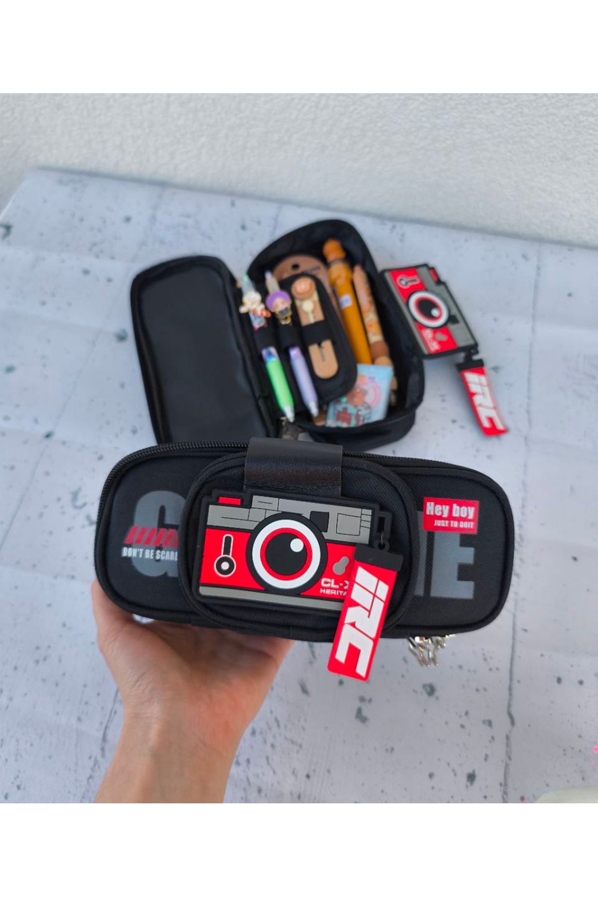 Erkek Model Fotoğraf Makinesi Görünümlü Kalemlik 1 ADET 21x5,5x6,5