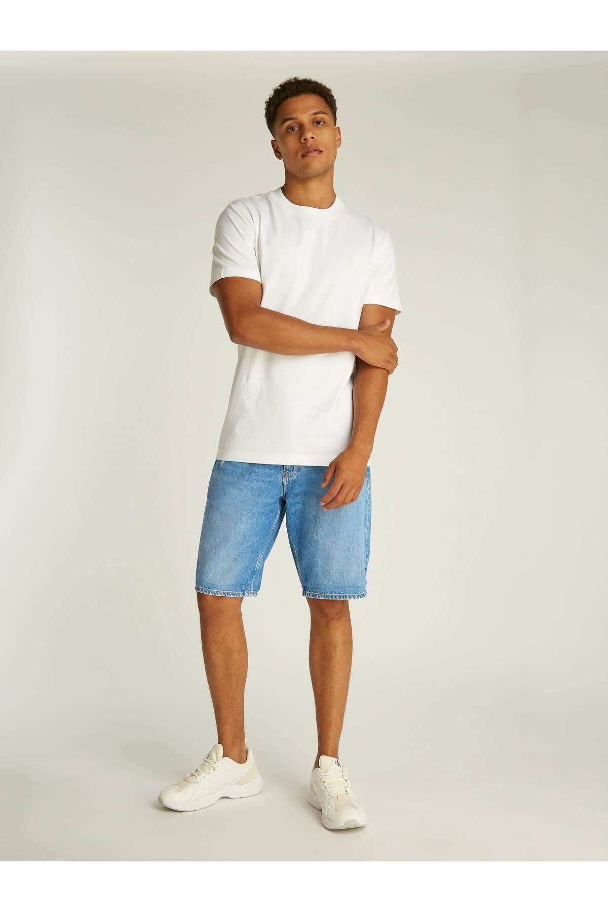 REGULAR SHORT - 4