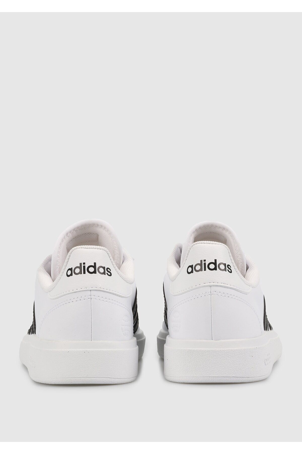 اسنیکر سفید زنانه کتونی کفش های گاه به دادگاه سبک زندگی TD بزرگ adidas