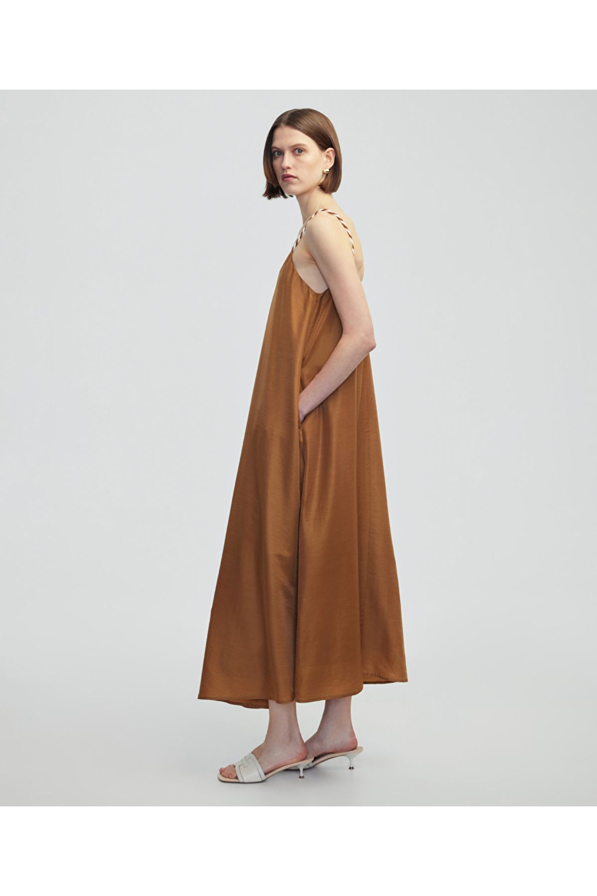 İpekyol-Contrast Wrap Strap Dress 5