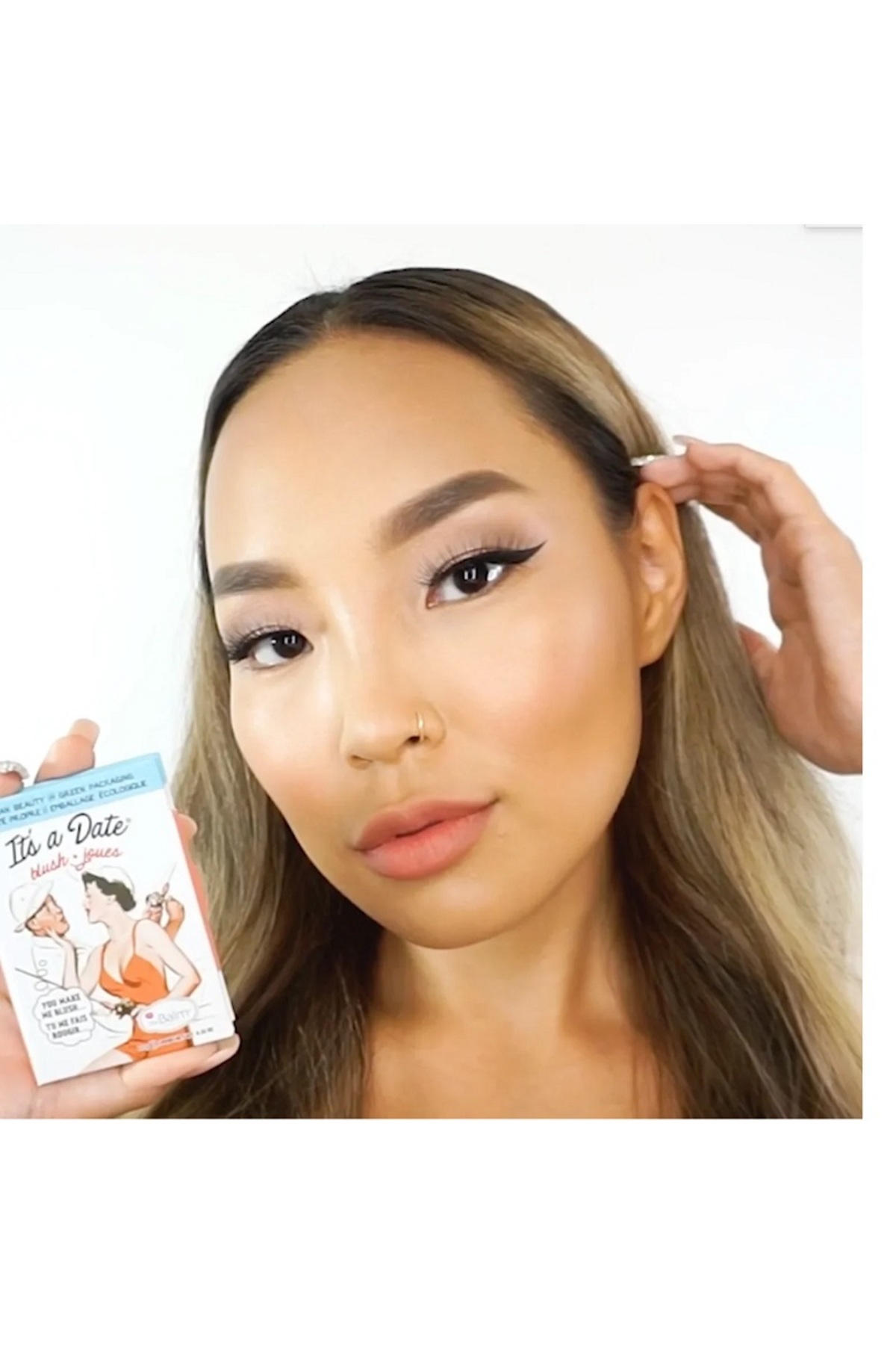 the balm-Pink Blush 6.5 Grams - It's a Date Blush Beatifull Face Formula 3