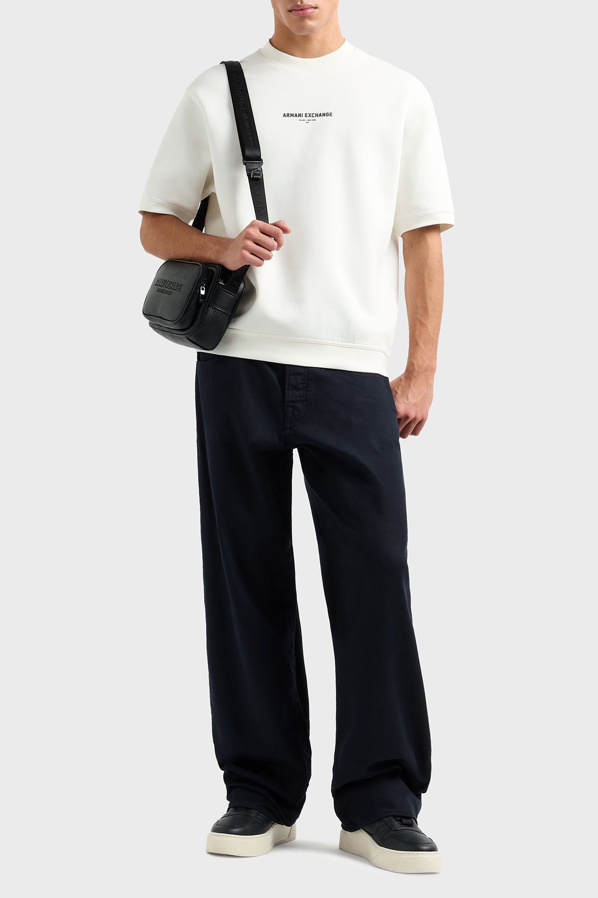 کیف شانه ای مردانه کیسه تسمه قابل تنظیم با آرم XM000231 AF11931 UC001 Armani Exchange
