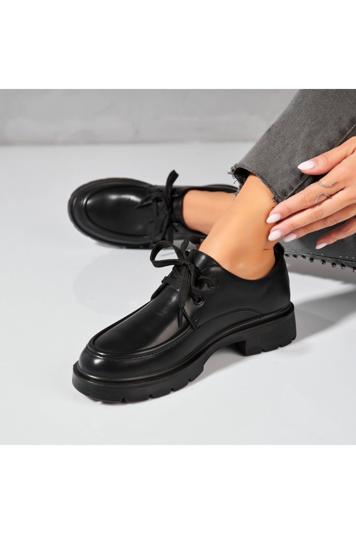 Joana-Women's Casual Shoes Black Made of Organic Leather Dalina 2