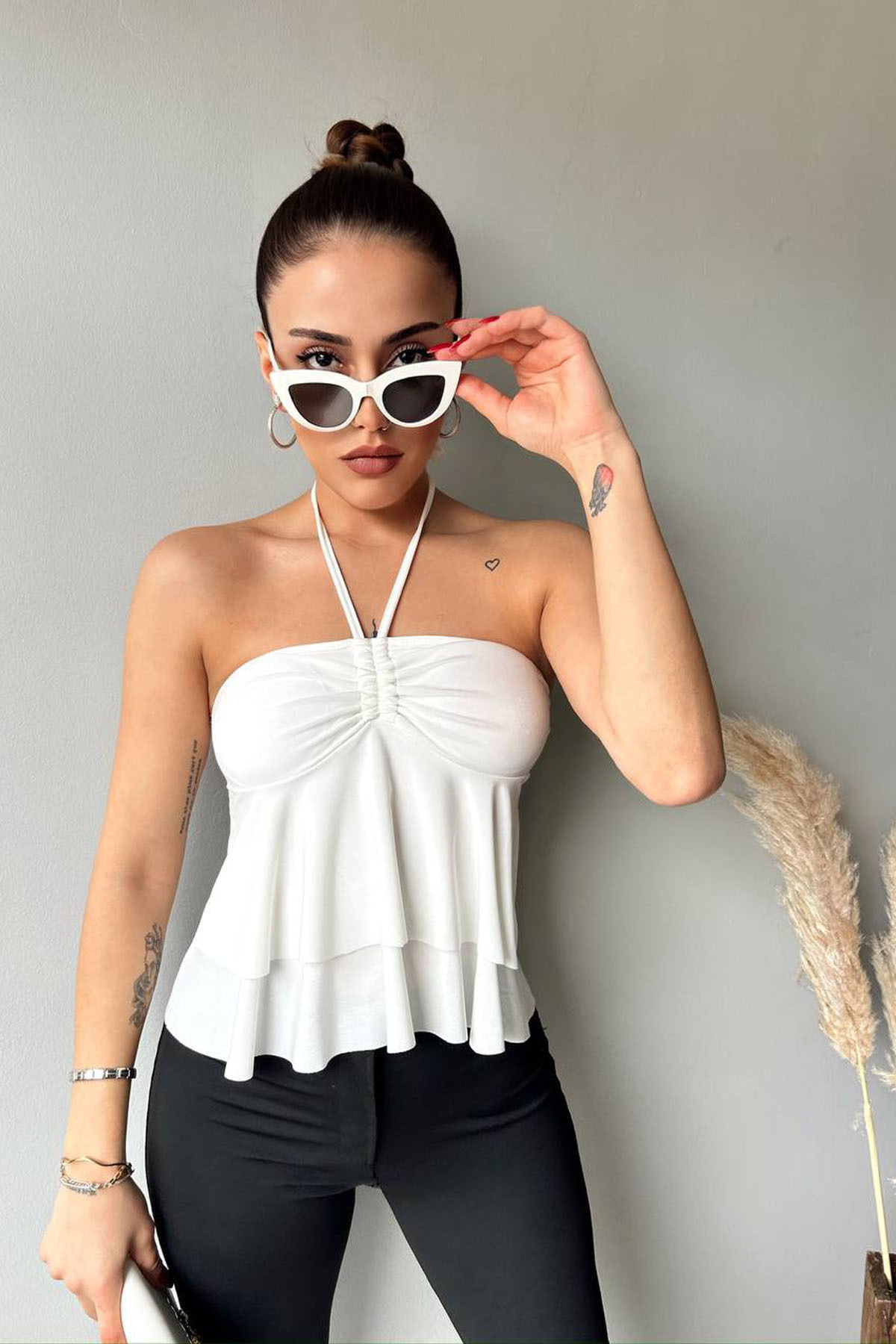 CİDDE-Women's Gloped Halter Lace Detail Halter Blouse Sandy Fabric 3