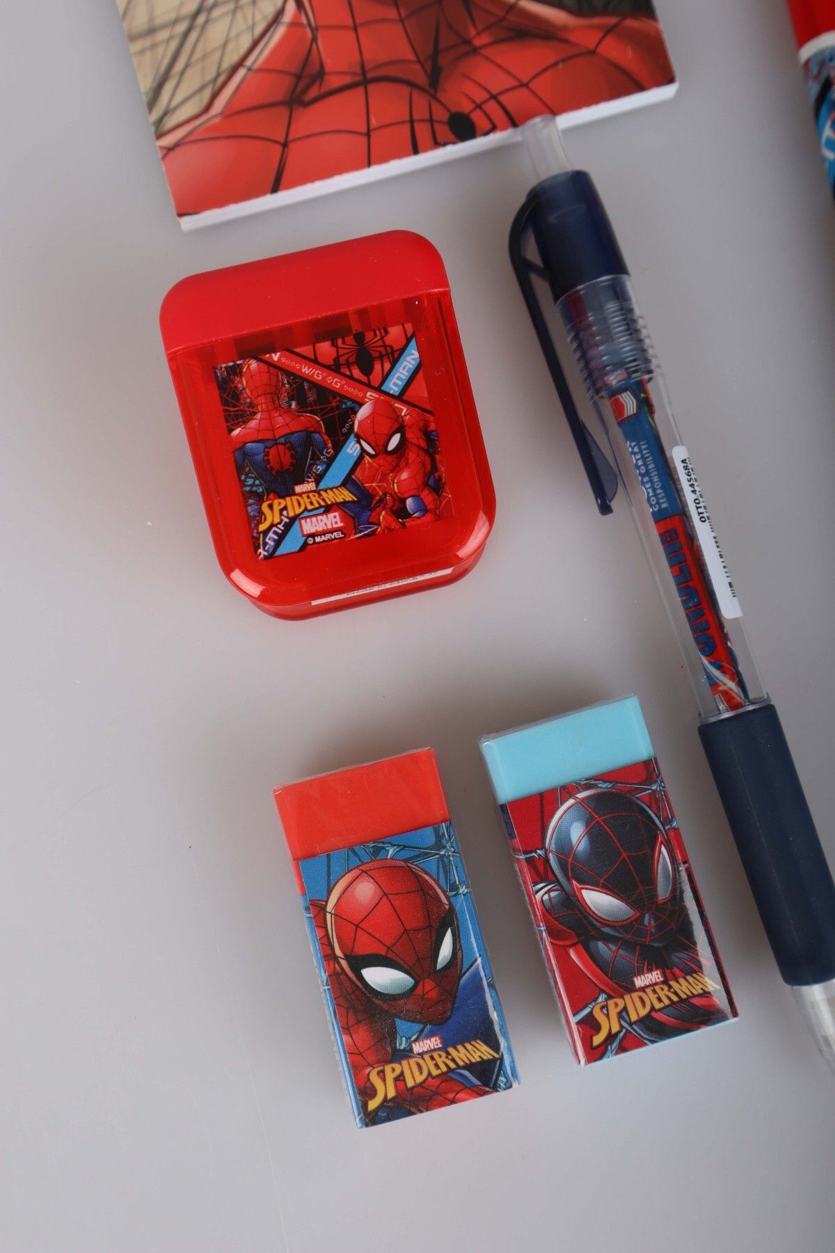 SPIDERMAN-Licence Spiderman 9 Pieces Stationery Set Nib Pen, Block Note, 3 Pcs Pencils, Pencil Sharpener, Rocket Wiper 6