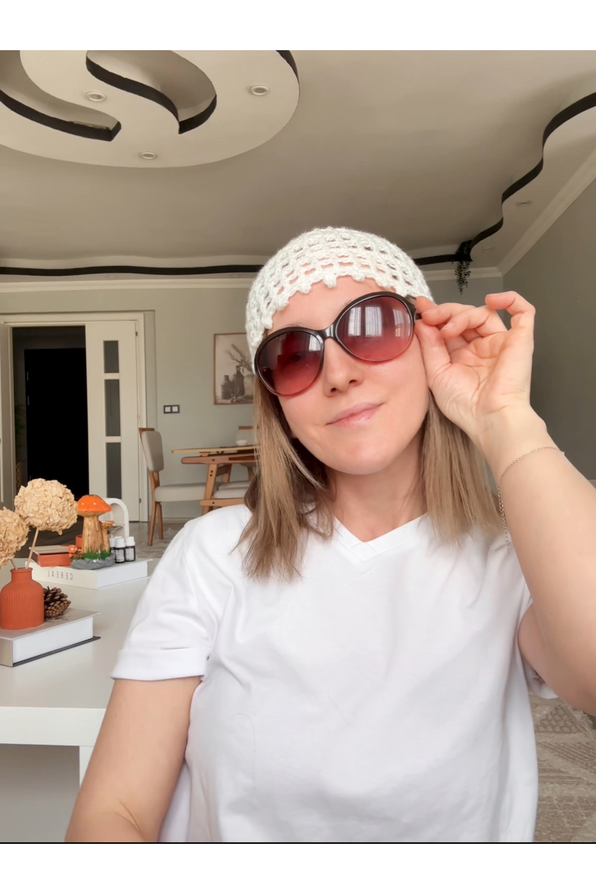 complete the look image