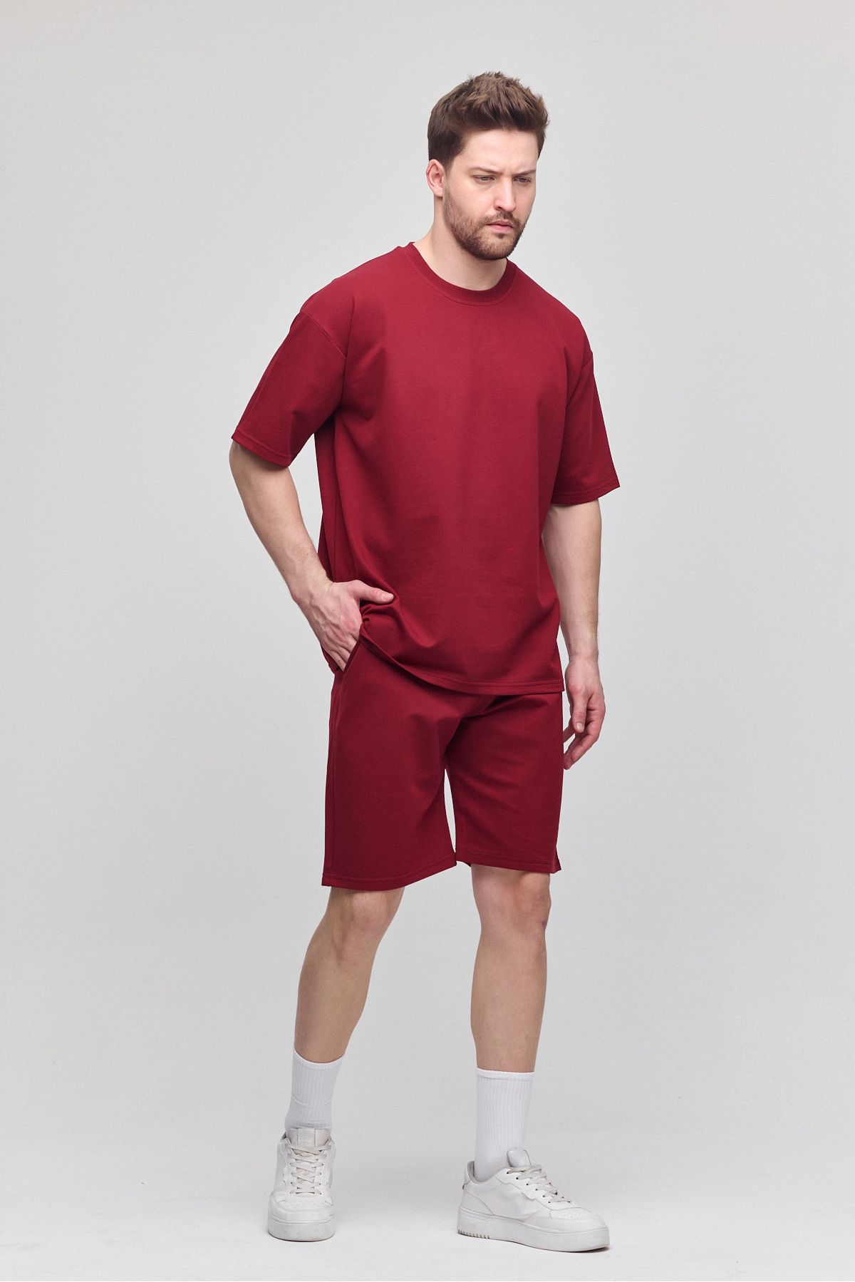 complete the look image