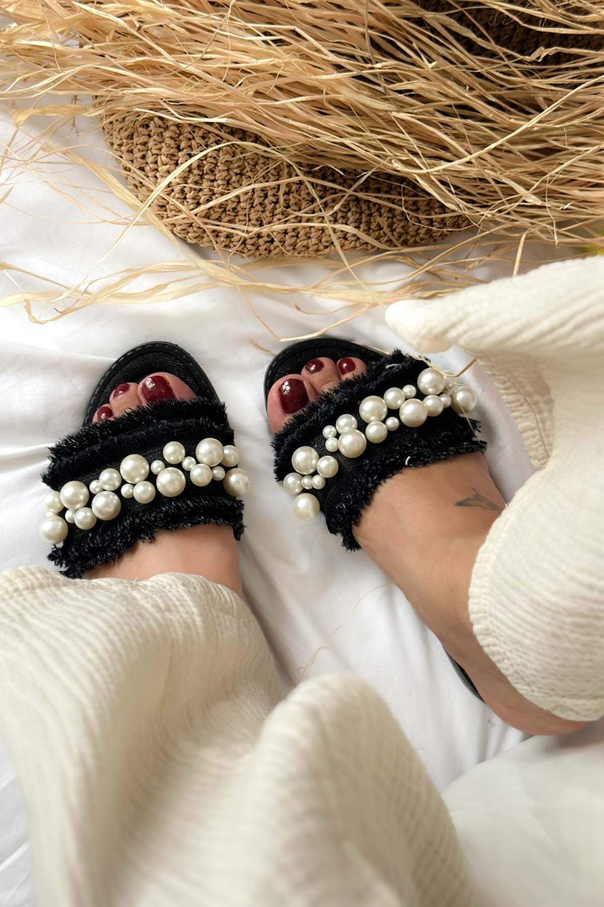 Shoebutik-Papuci de damă Mila Black Denim Pearl Detail 2