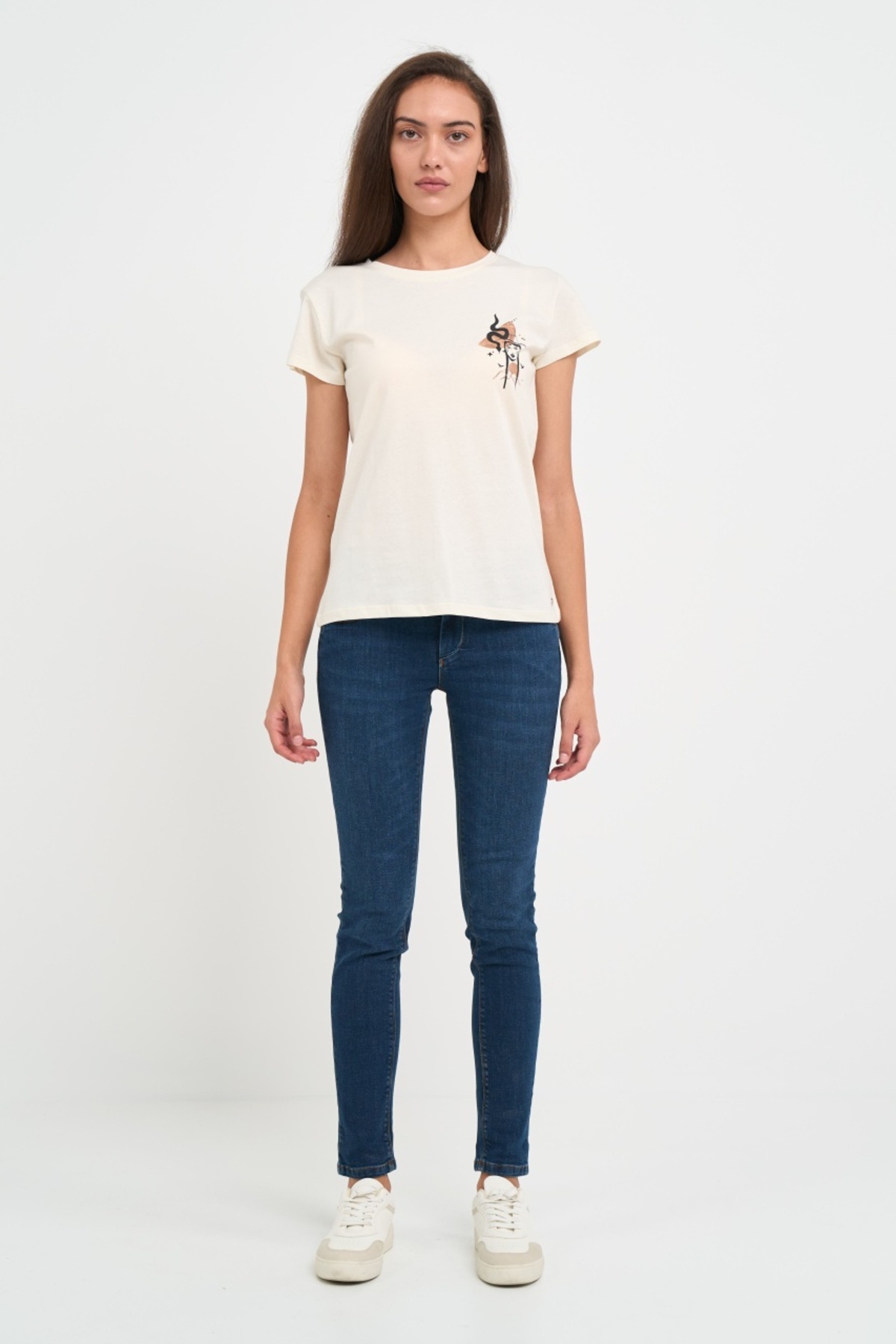 Timeout-Women's T-shirt with graphic details and applied logo 7