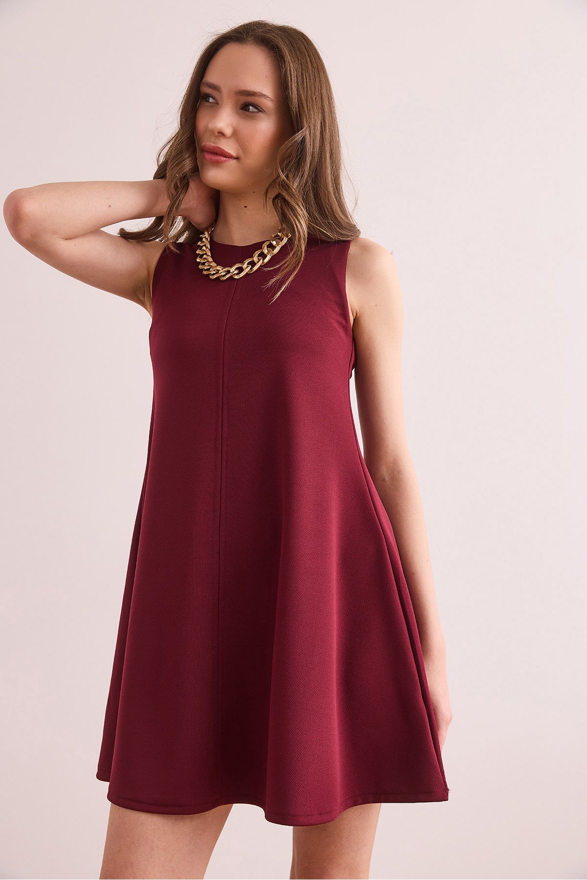 Kadın Bordo Önü Dikişli Sırtı Fermuarlı Mini Krep Çan Elbise ELB-19002378