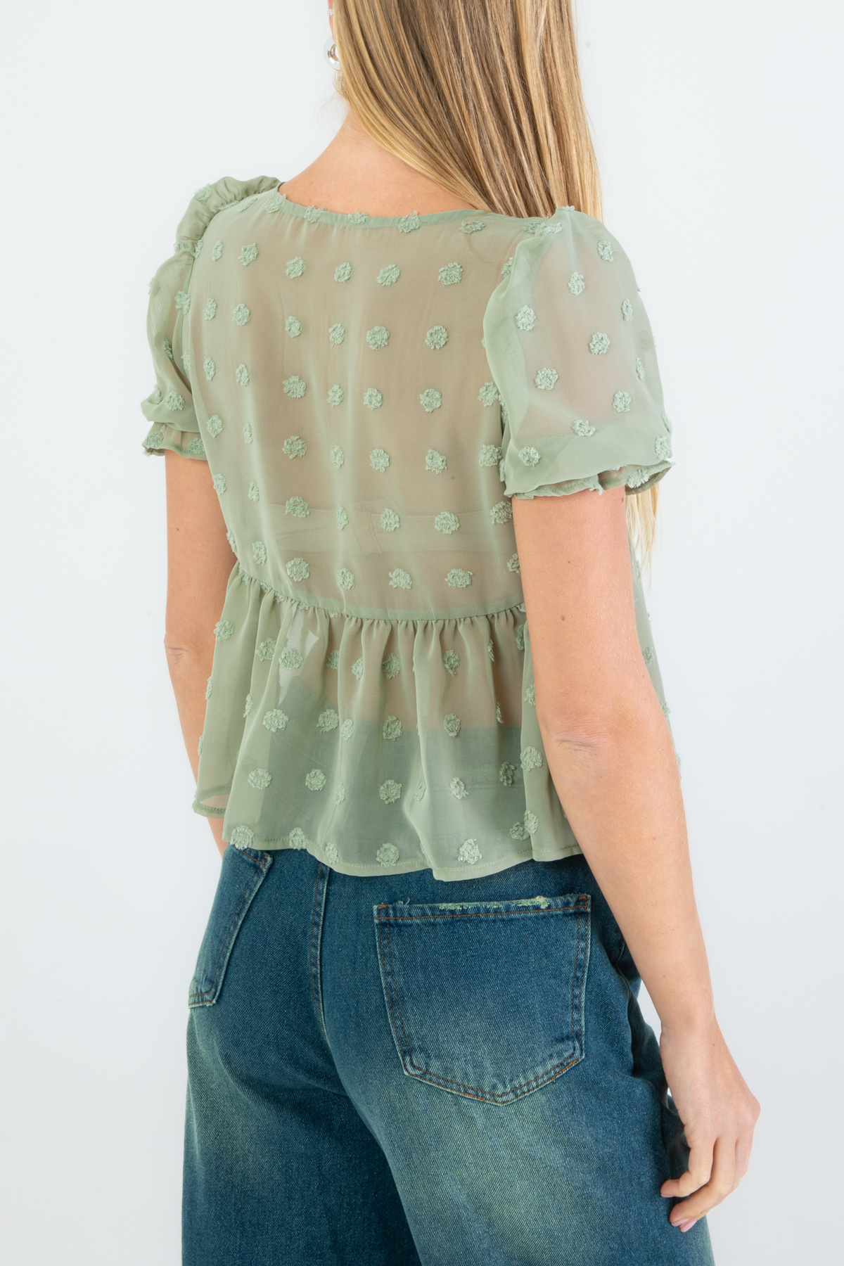 Trendyolmilla  Yeşil Düğmeli Astarsız Dokuma Dokulu Şifon Bluz Gömlek TEDSS25BZ00004 - Görsel 5