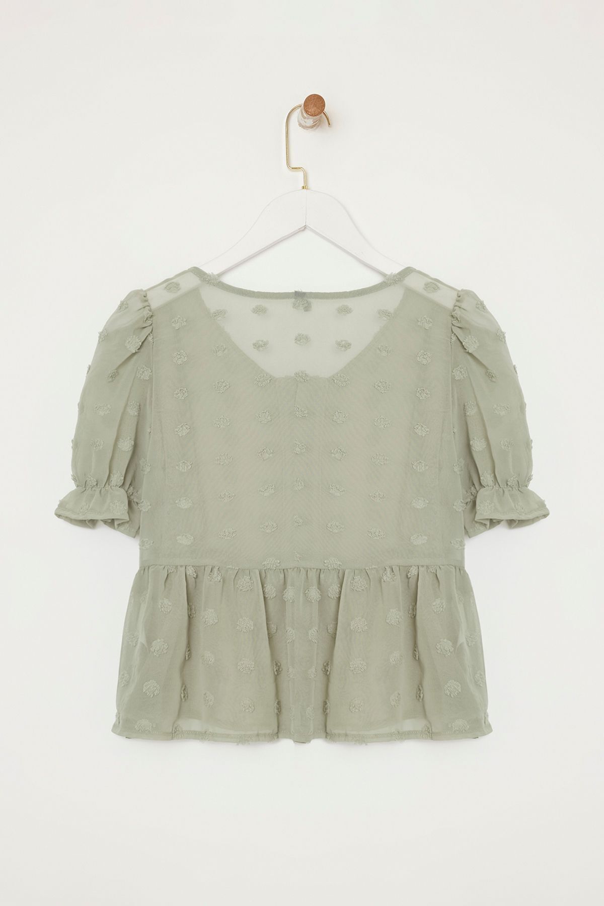 Trendyolmilla  Yeşil Düğmeli Astarsız Dokuma Dokulu Şifon Bluz Gömlek TEDSS25BZ00004 - Görsel 2