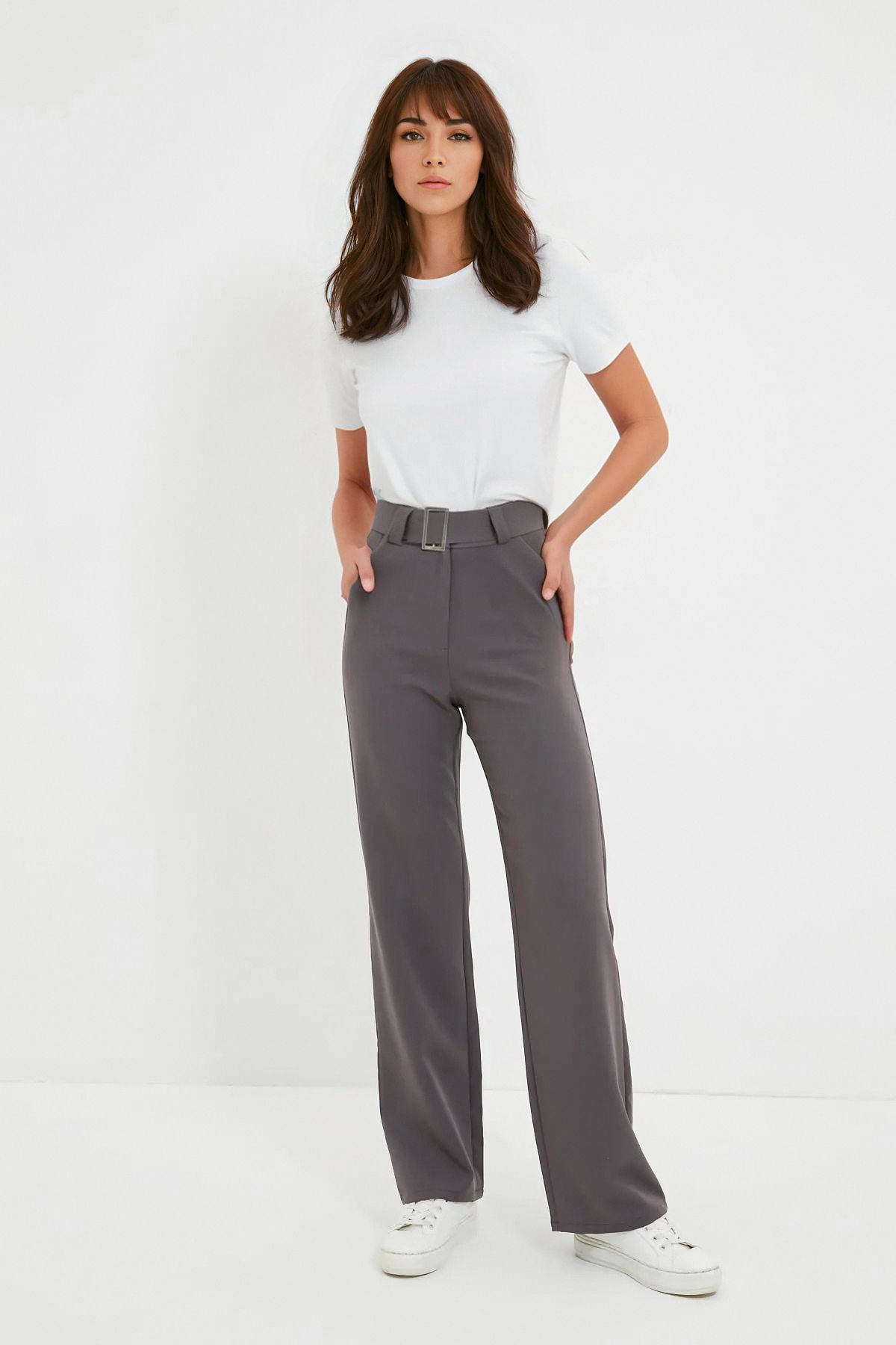 Trendyol Collection Antracit öves egyenes/egyenes vágású szőtt szövet nadrág TWOSS21PL0104