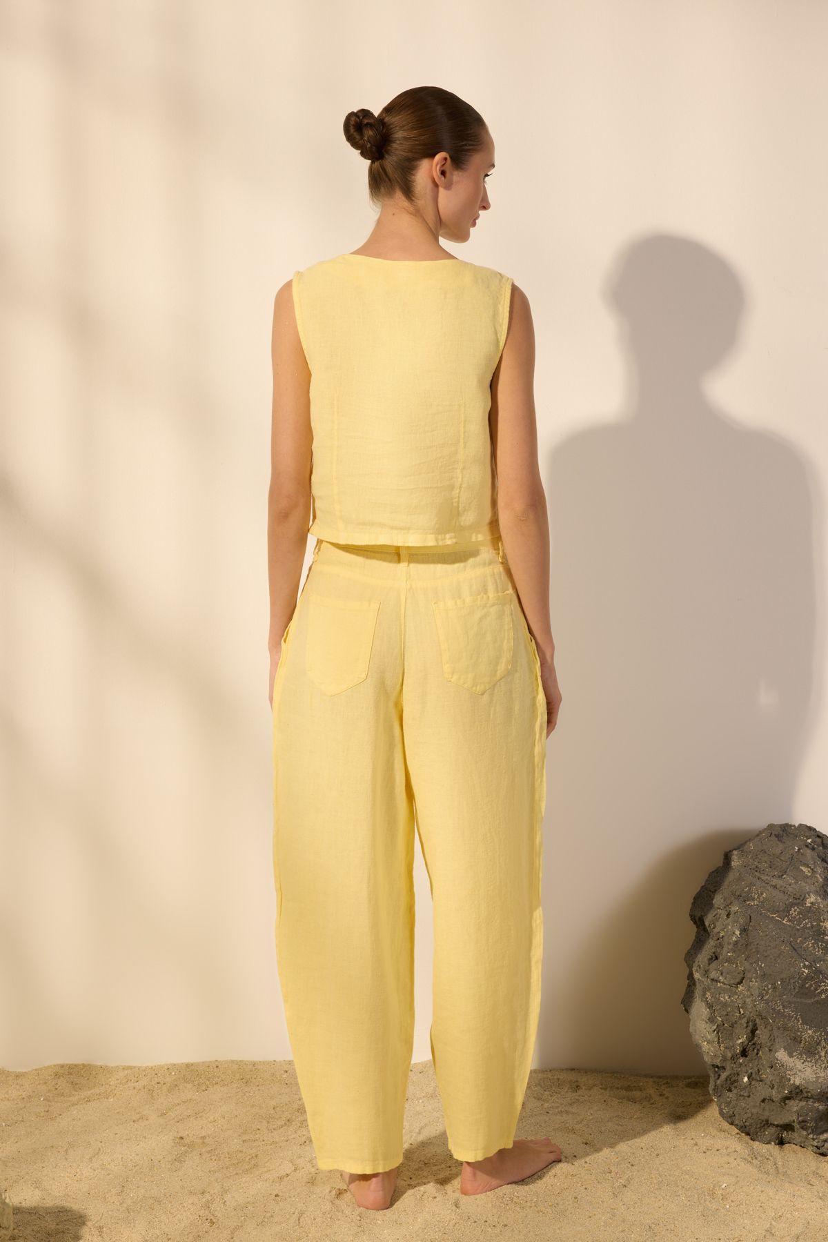 Trendyol Collection-Брюки з високою талією жовті 100 льон з бочками TWOSS24JE00243 4