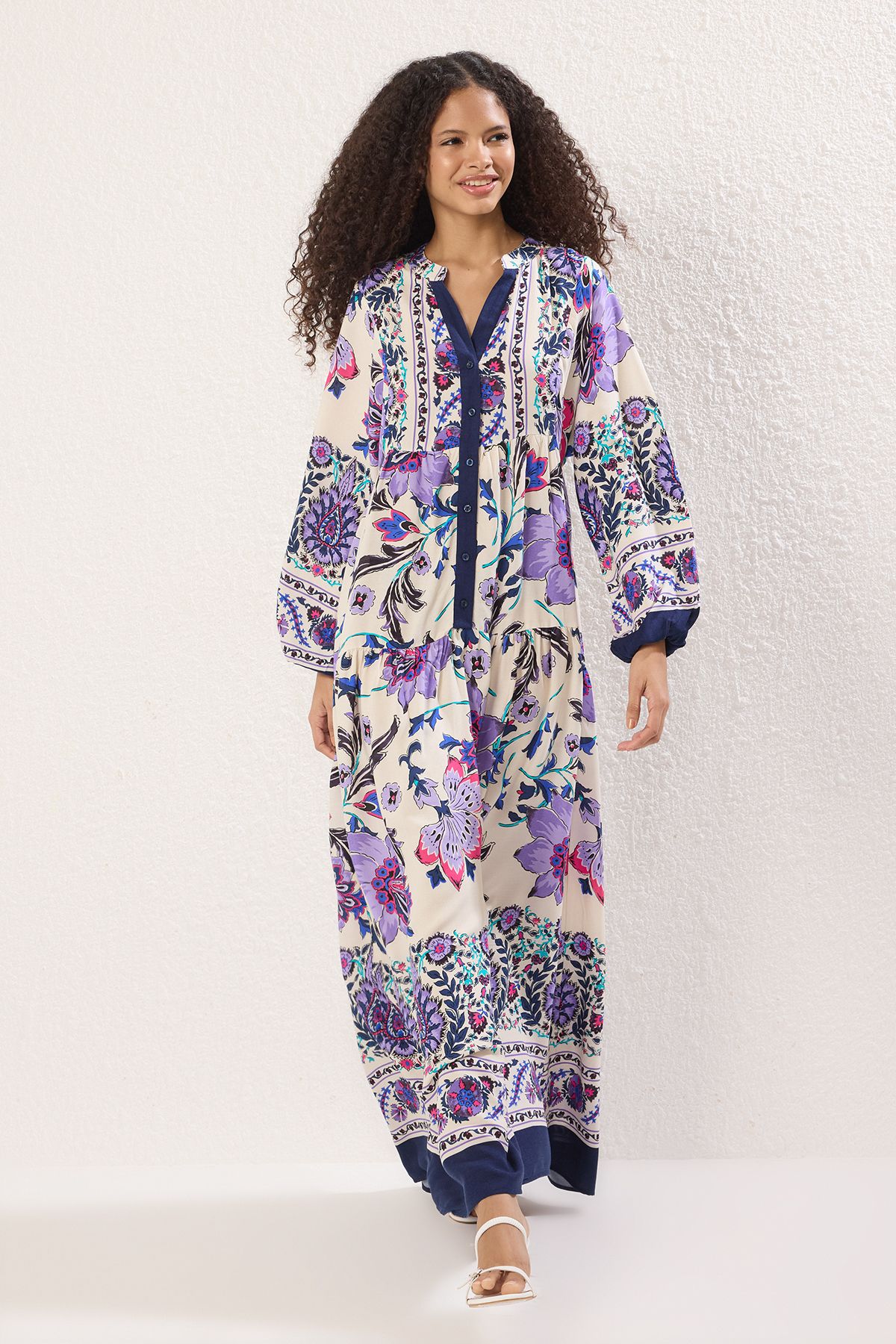 Trendyol Modest Fialové viskózové tkané šaty TCTSS24EB00221