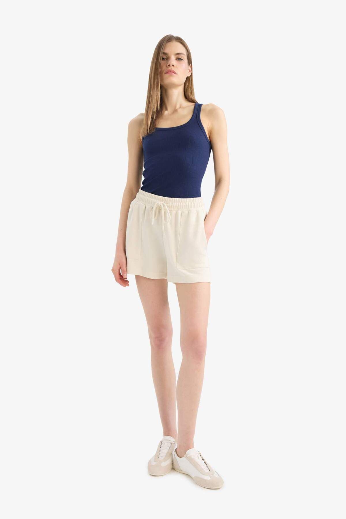 DeFacto-Regular Fit Stretchy Waisted Bermuda Shorts with Pockets D3327Ax25Sp 3