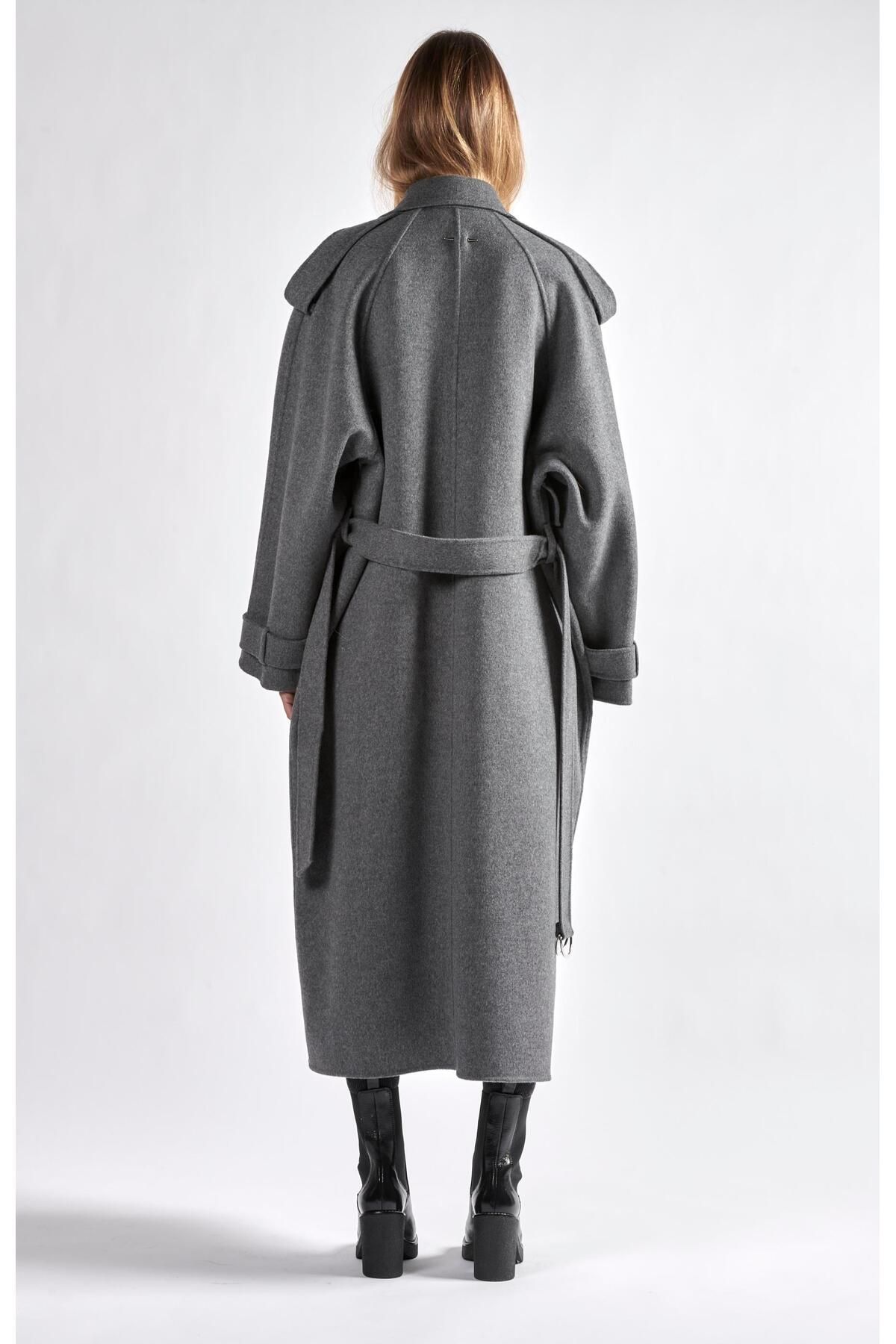 Barbara Bui-Oversize Long Length Woolen Coat with Epaulettes and Belt 3