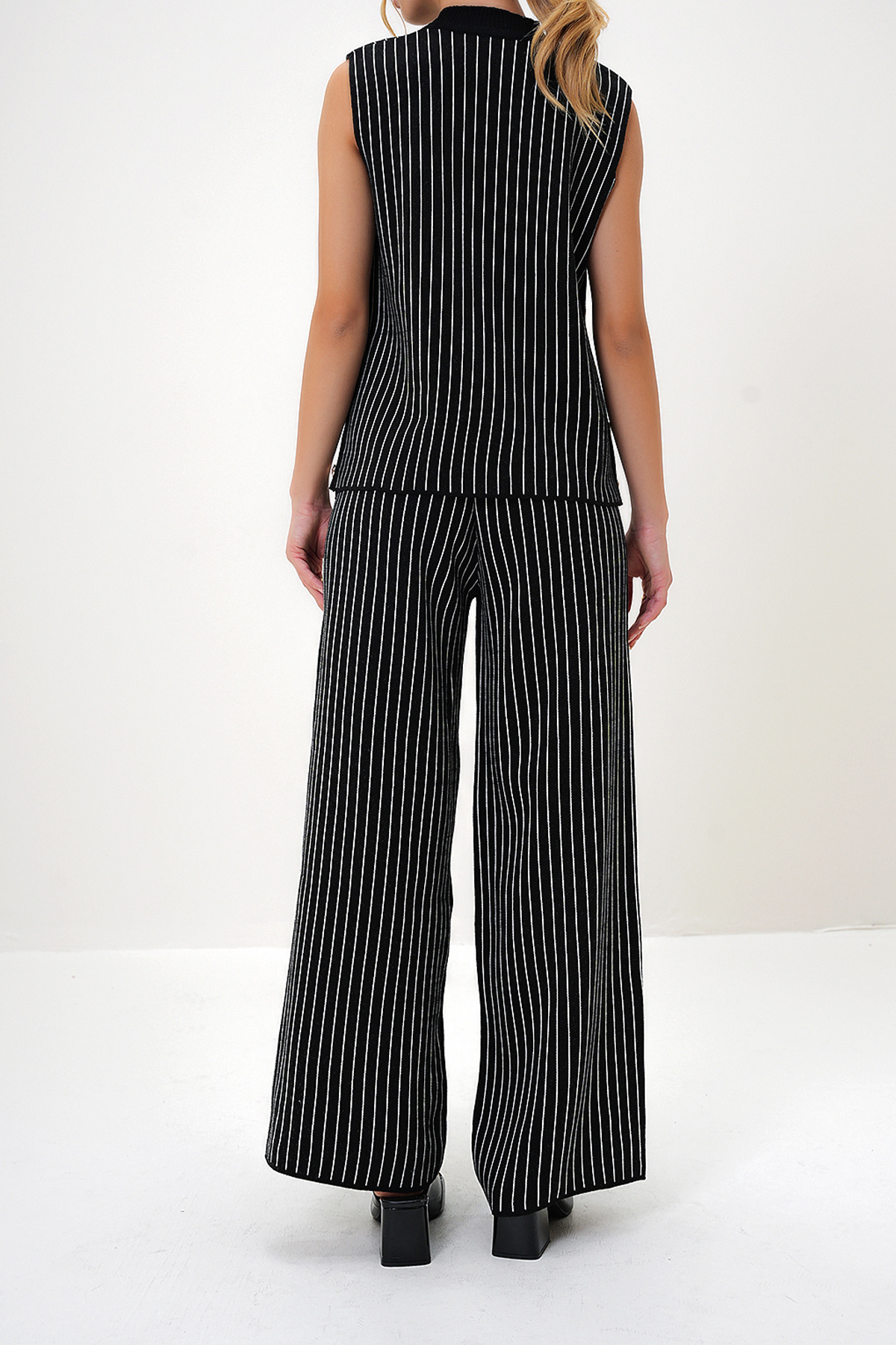 VAGGON-Women's Black Half Turtleneck with Buttons on Sides Sleeveless Knitwear Striped Blouse and Palazzo Pants Set 3