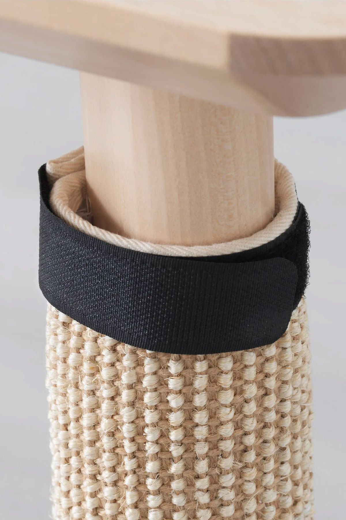 Binbirreyon-Portable Cat Scratch Stand Mat Jute Scratch with Velcro Ub019 4