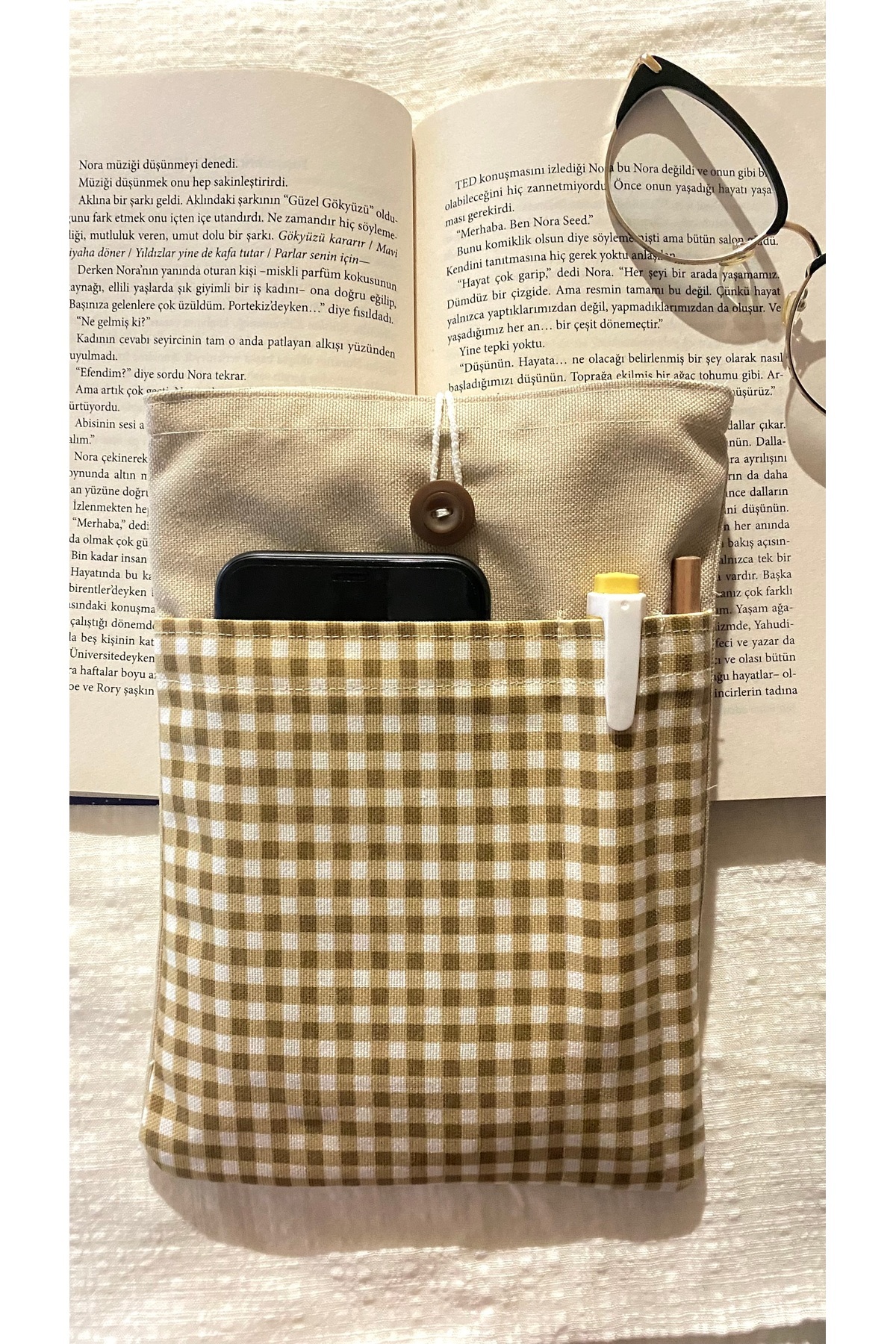 Tasarım Yıkanabilir Kitap kılıfı, cepli kitap kılıfı, 19x25 kitap kılıfı