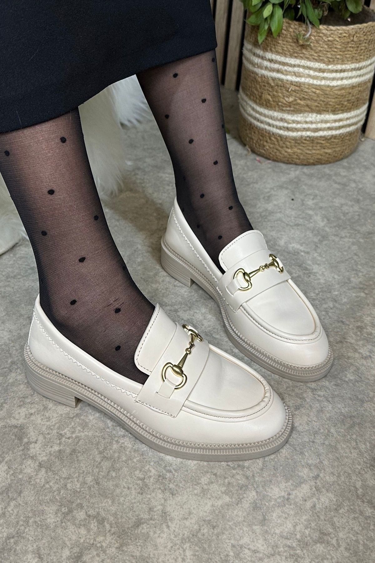İmerShoes-Loafer de damă de culoare bej - model clasic, plăcuțe ovale cu cataramă, pantofi mocasin 120 7