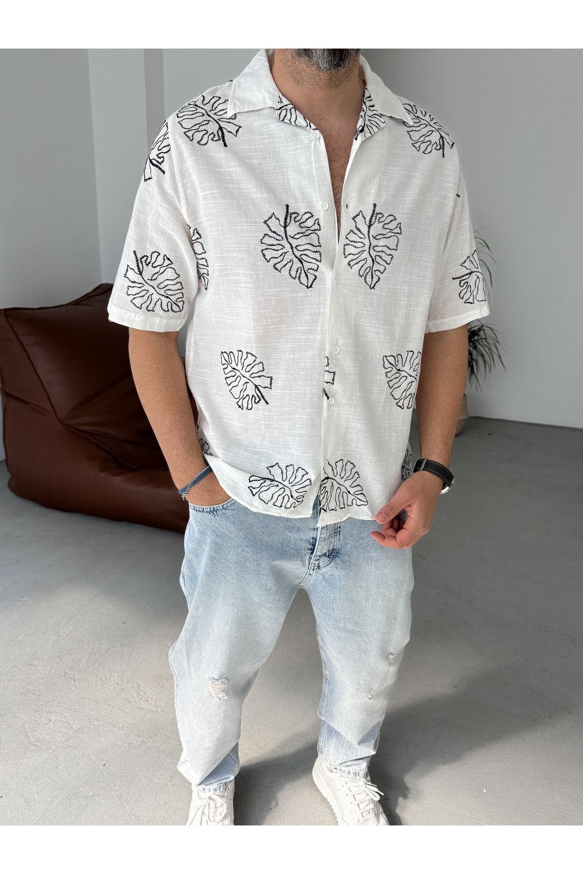 BYBASICMAN-White Leaf Embroidered Shirt G-5444 7