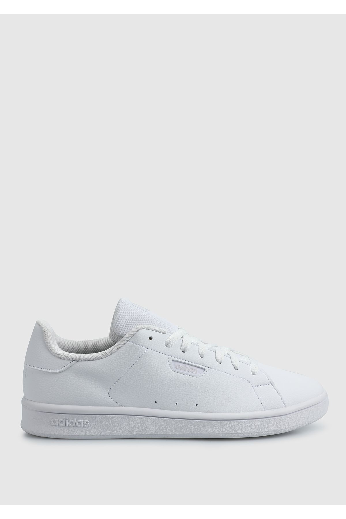 کفش دادگاه adidas
