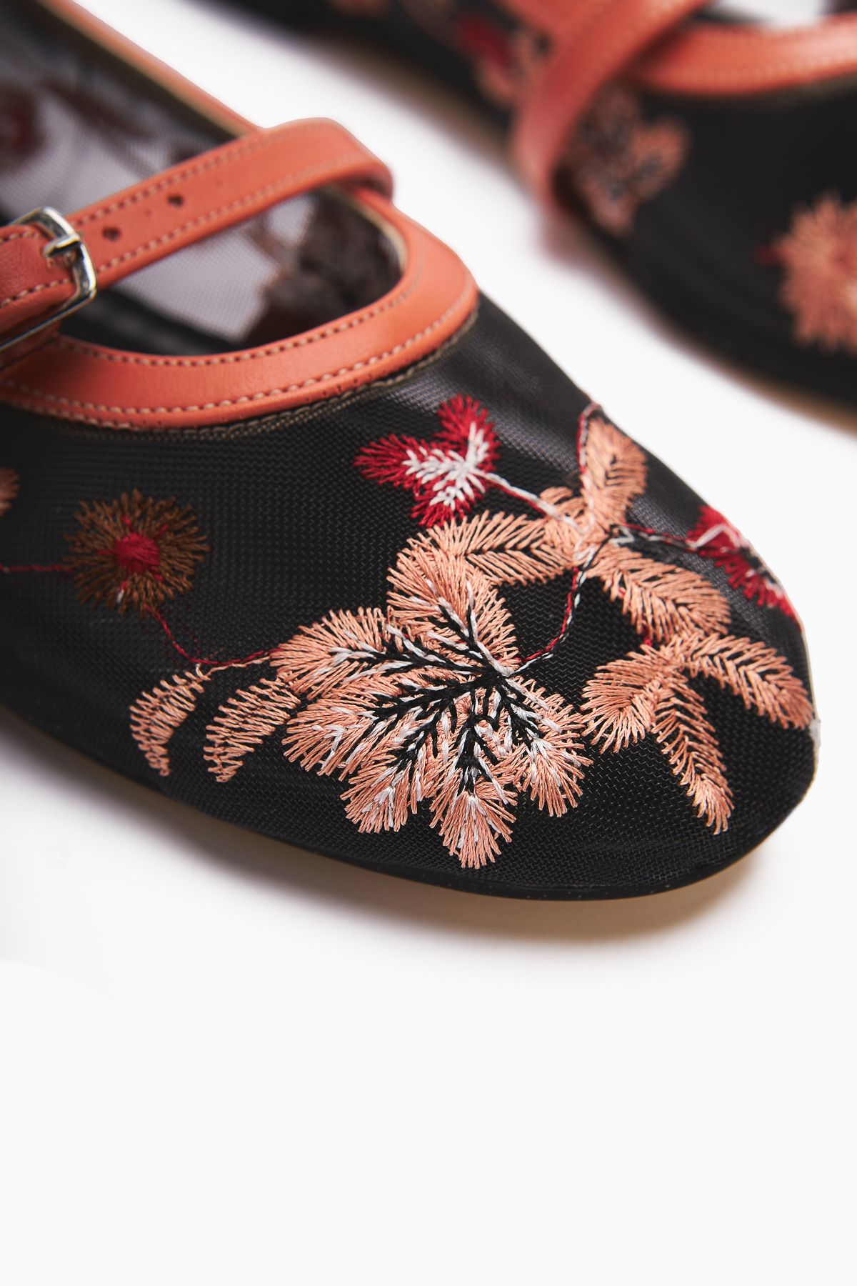 Limoya-Jolin Orange Embroidered Buckle Women's Ballerinas 4