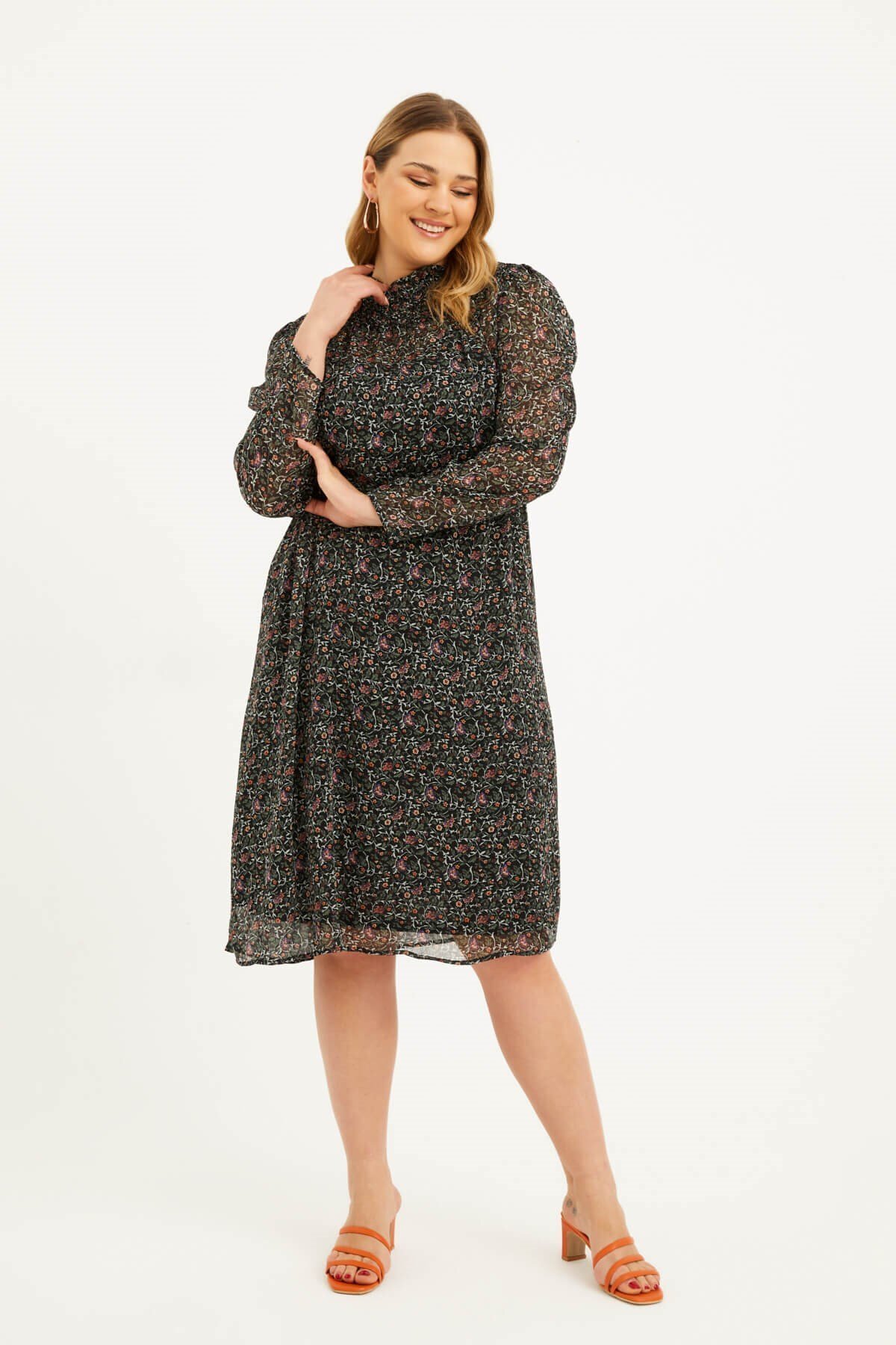 MYLİNE-Lined Chiffon Gipe Detailed Dress 2