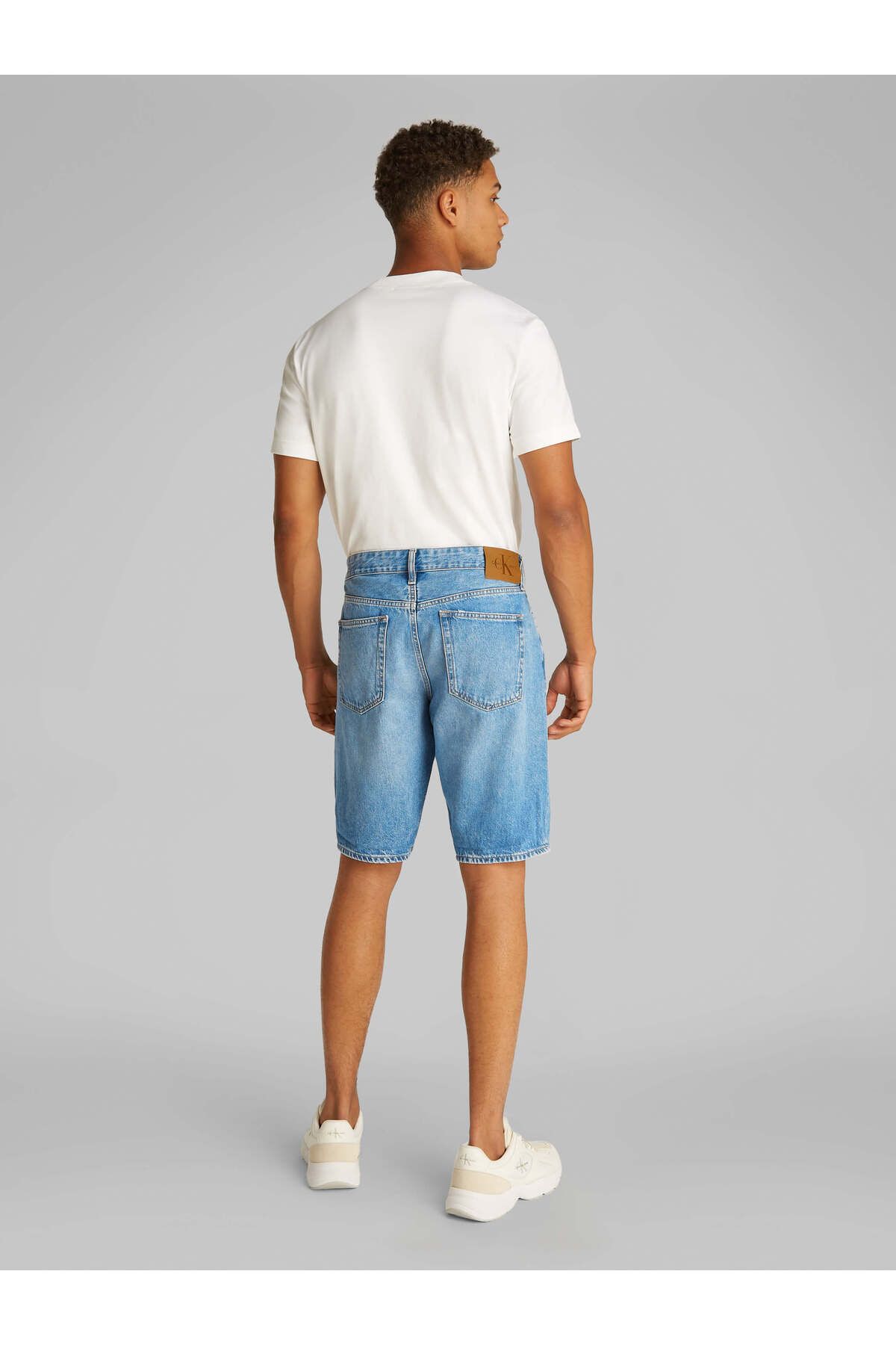REGULAR SHORT - 6
